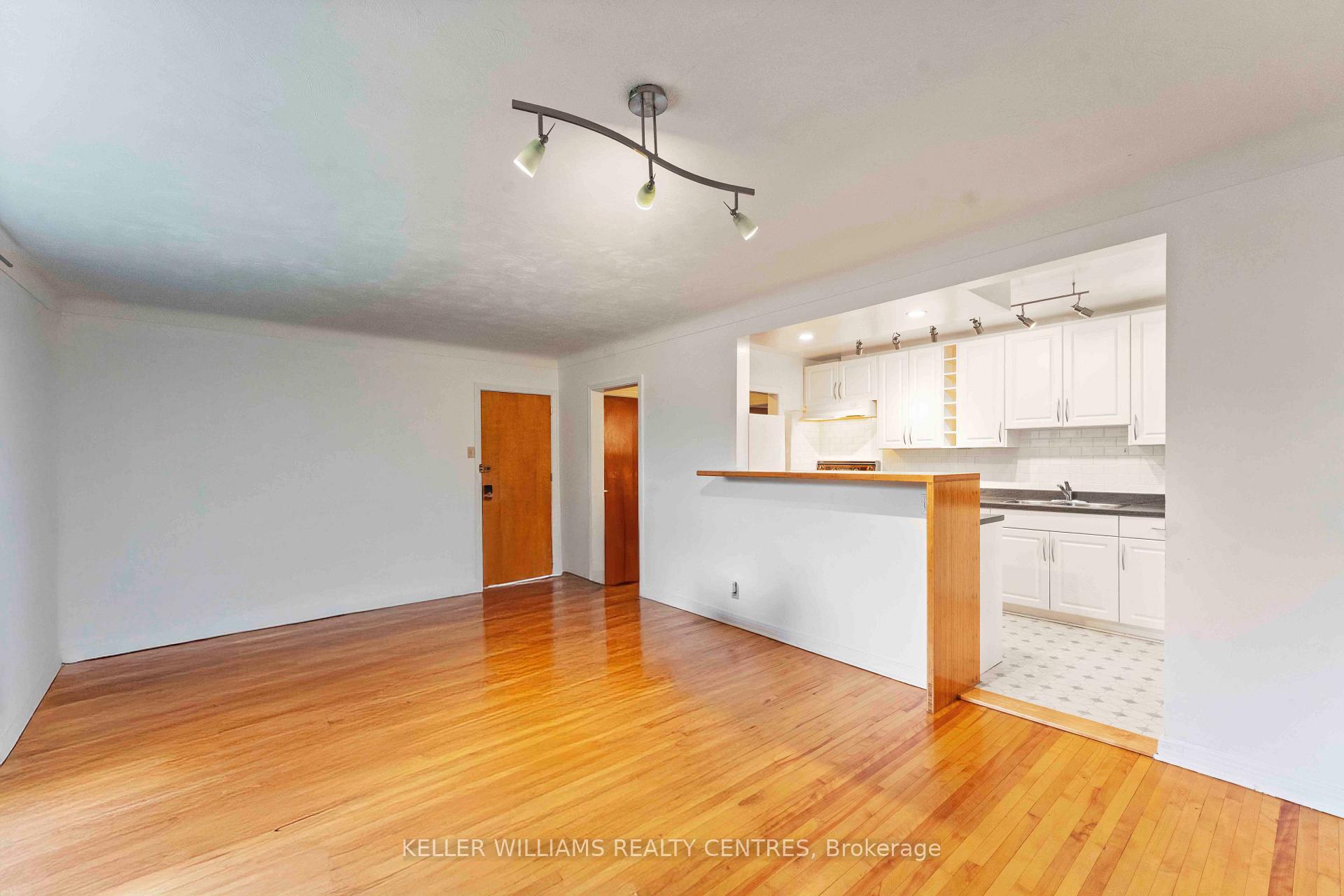 Photo 14 of Unit 1, 964 Bakervale Drive, Ottawa, Carlington — HOMEH