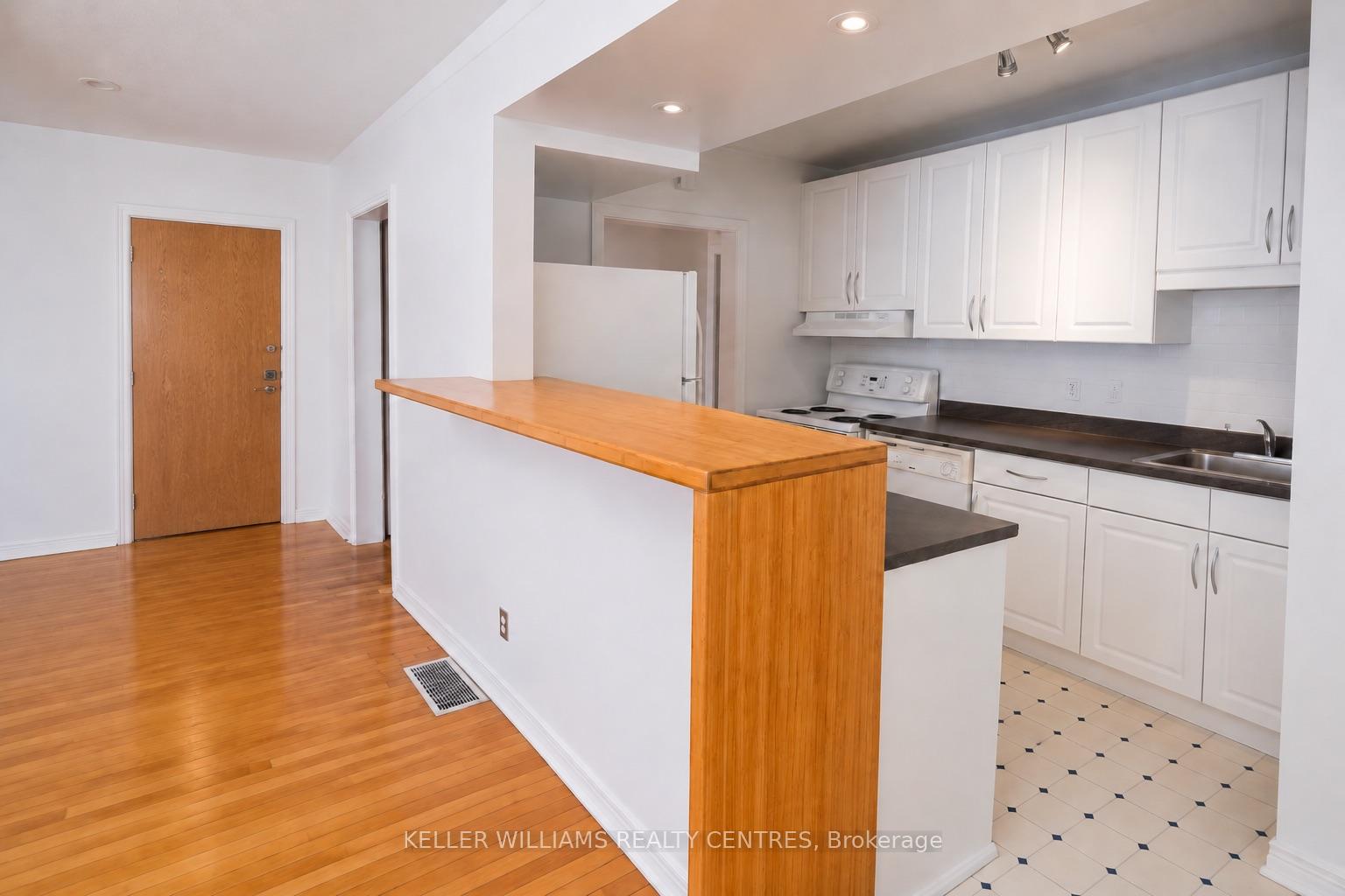 Photo 21 of Unit 1, 964 Bakervale Drive, Ottawa, Carlington — HOMEH
