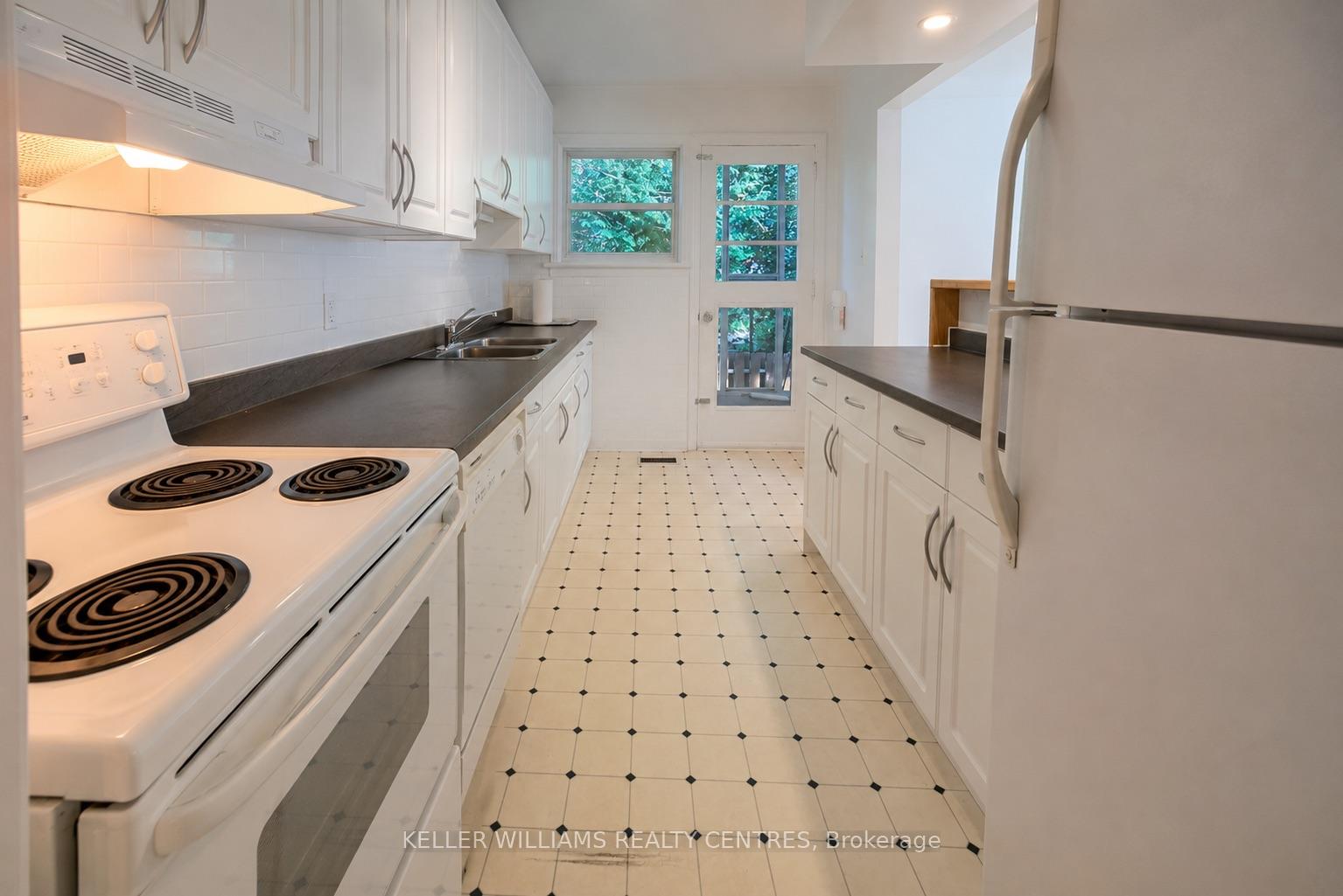 Photo 25 of Unit 1, 964 Bakervale Drive, Ottawa, Carlington — HOMEH