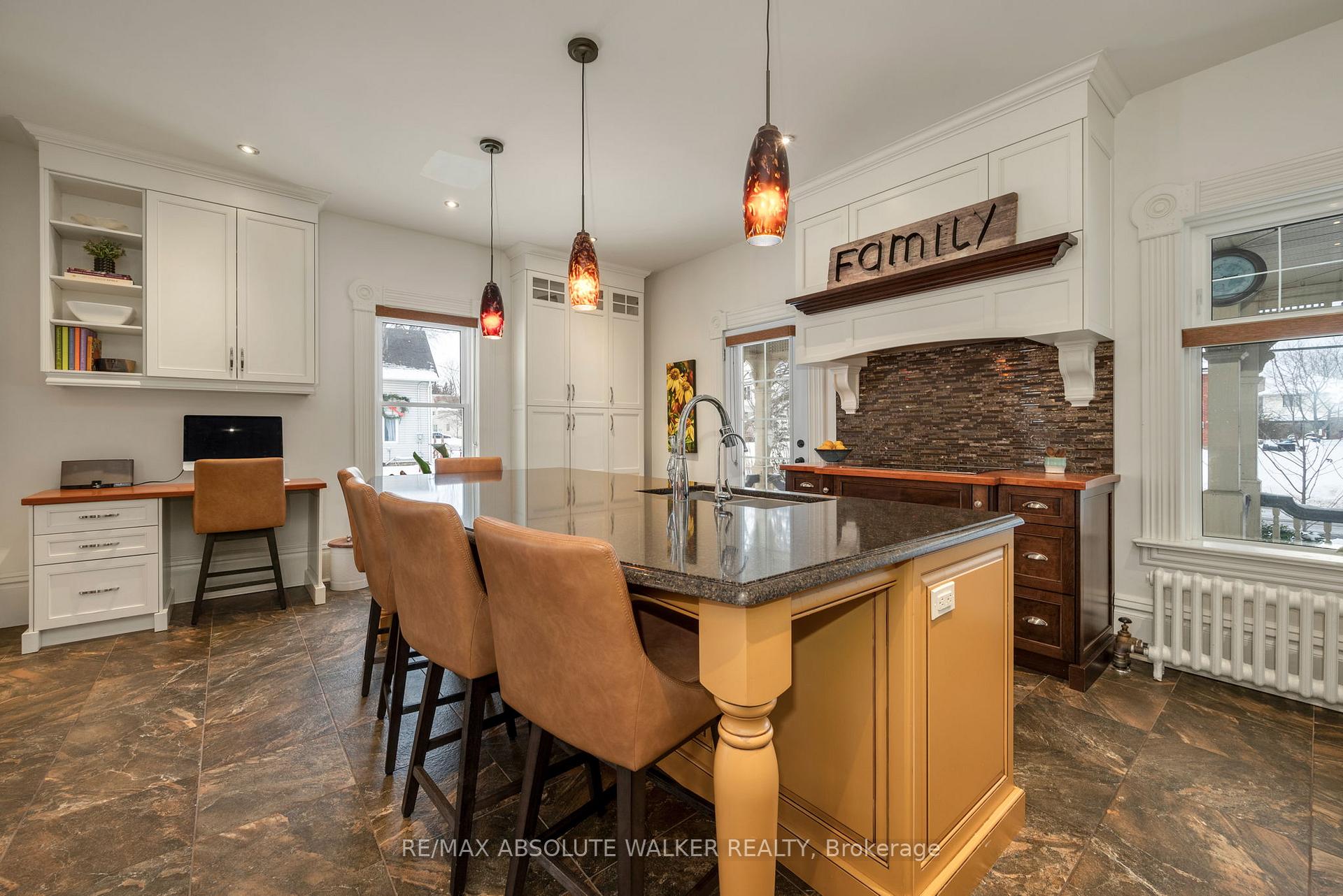 Photo 10 of 3302 Main Street, North Stormont, North Stormont (Roxborough) Twp — HOMEH