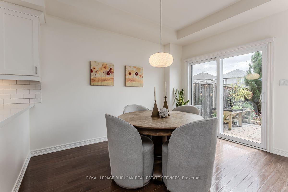 Photo 8 of 5316 Applegarth Drive, Burlington, Orchard — HOMEH