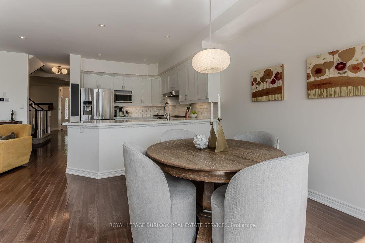 Photo 9 of 5316 Applegarth Drive, Burlington, Orchard — HOMEH