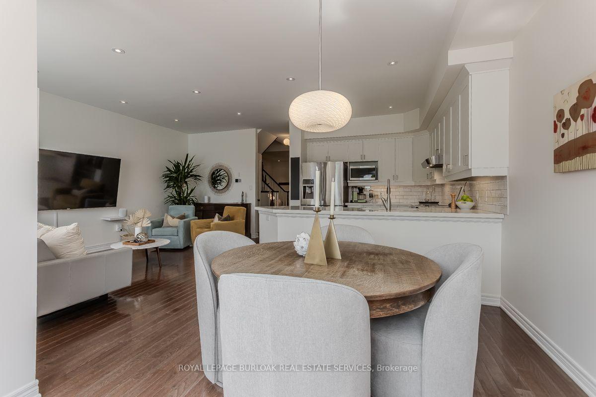 Photo 16 of 5316 Applegarth Drive, Burlington, Orchard — HOMEH