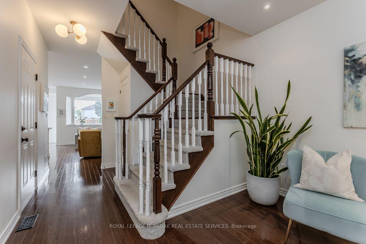 Photo 23 of 5316 Applegarth Drive, Burlington, Orchard — HOMEH
