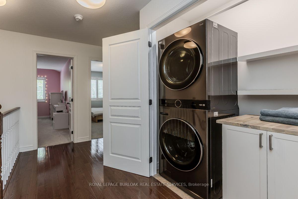Photo 25 of 5316 Applegarth Drive, Burlington, Orchard — HOMEH