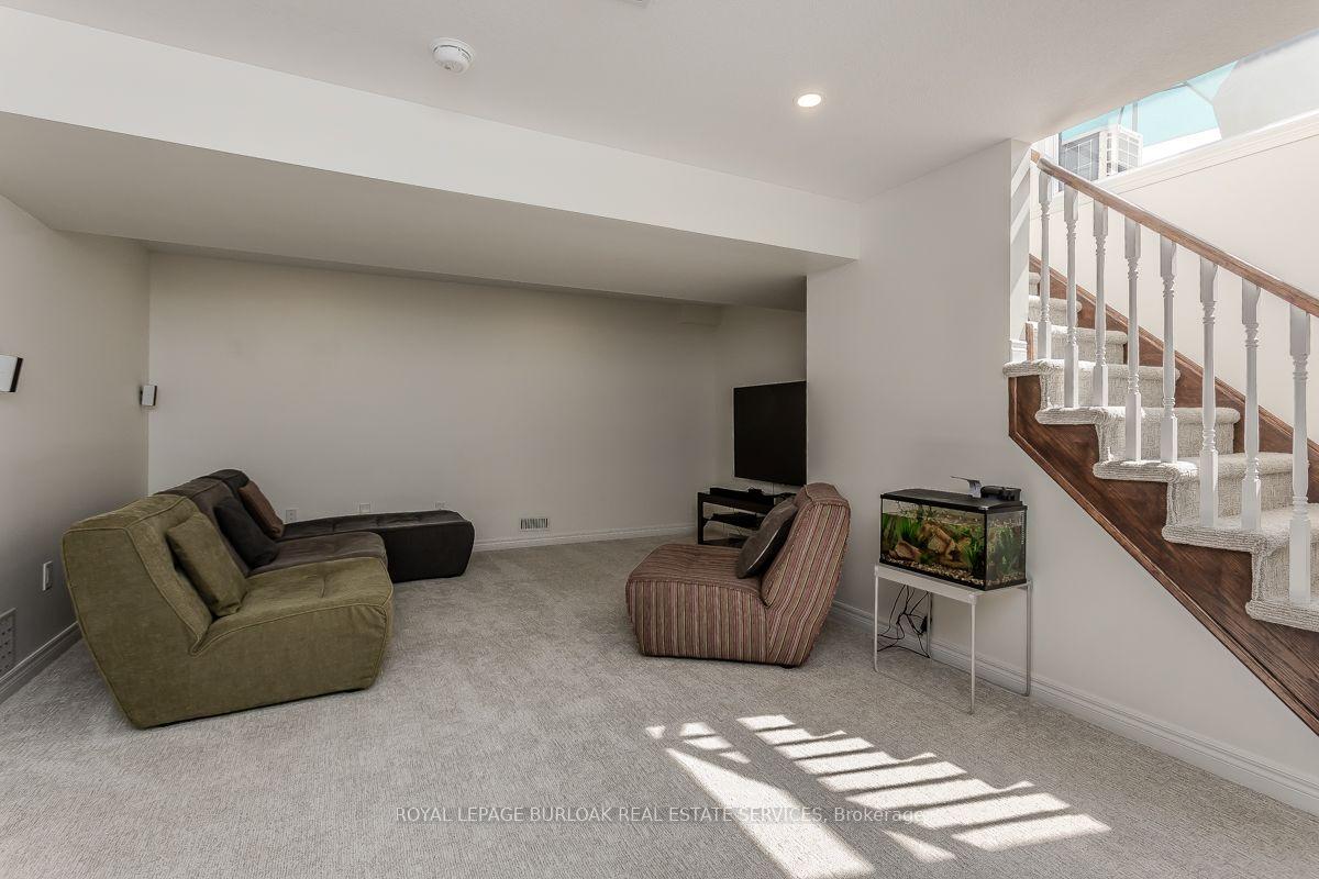 Photo 41 of 5316 Applegarth Drive, Burlington, Orchard — HOMEH
