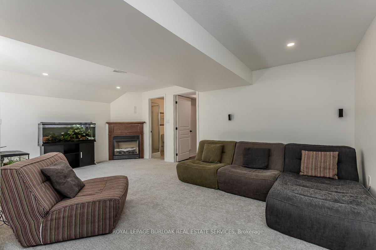 Photo 42 of 5316 Applegarth Drive, Burlington, Orchard — HOMEH