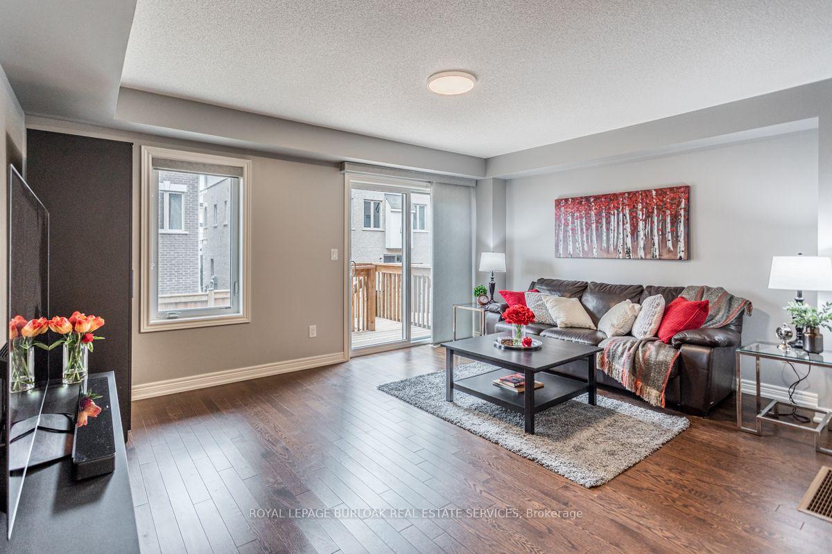 Photo 6 of 3956 Tufgar Crescent, Burlington, Alton — HOMEH