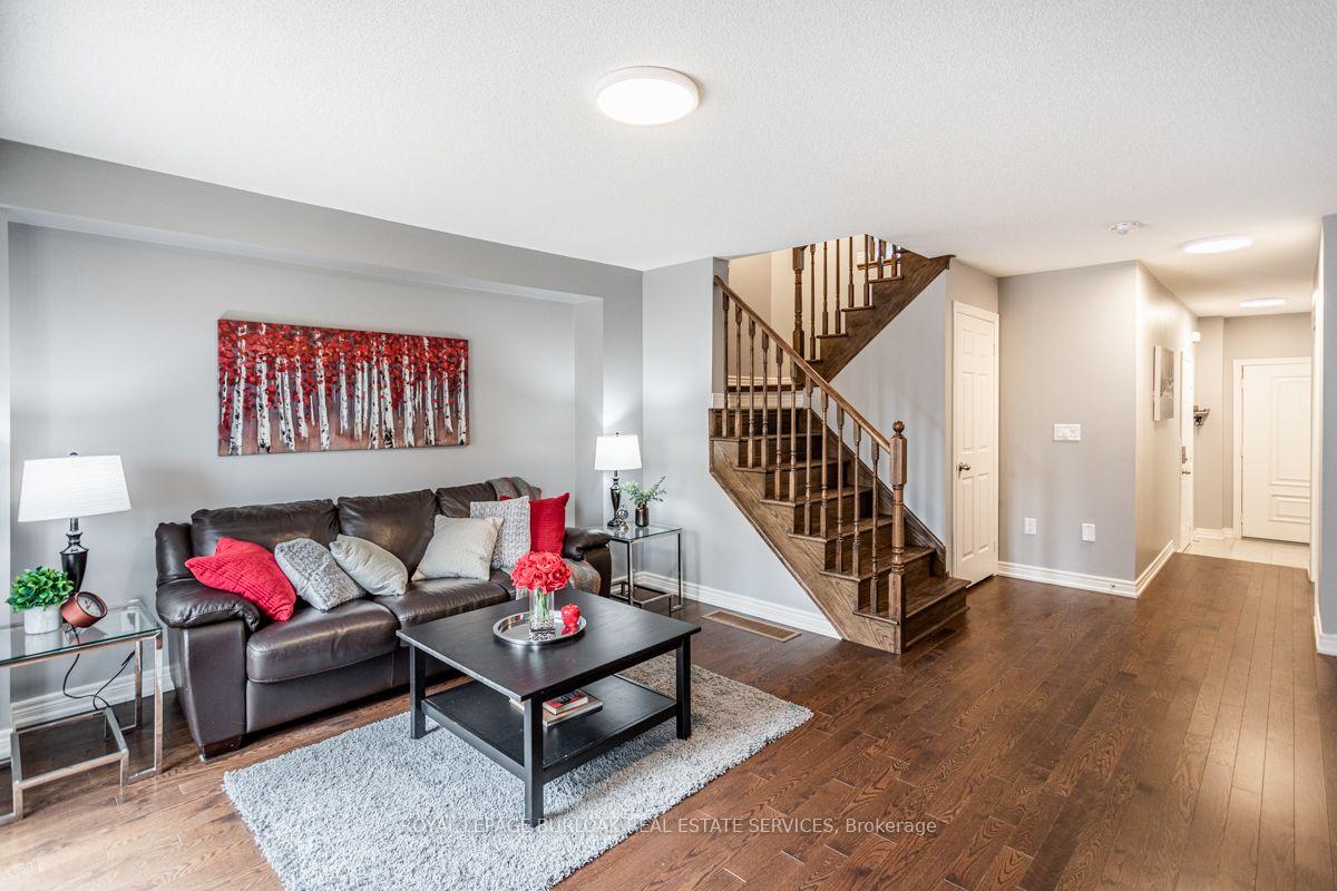 Photo 7 of 3956 Tufgar Crescent, Burlington, Alton — HOMEH
