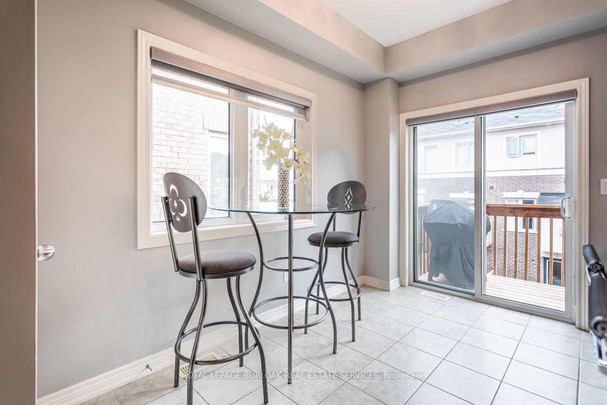 Photo 13 of 3956 Tufgar Crescent, Burlington, Alton — HOMEH