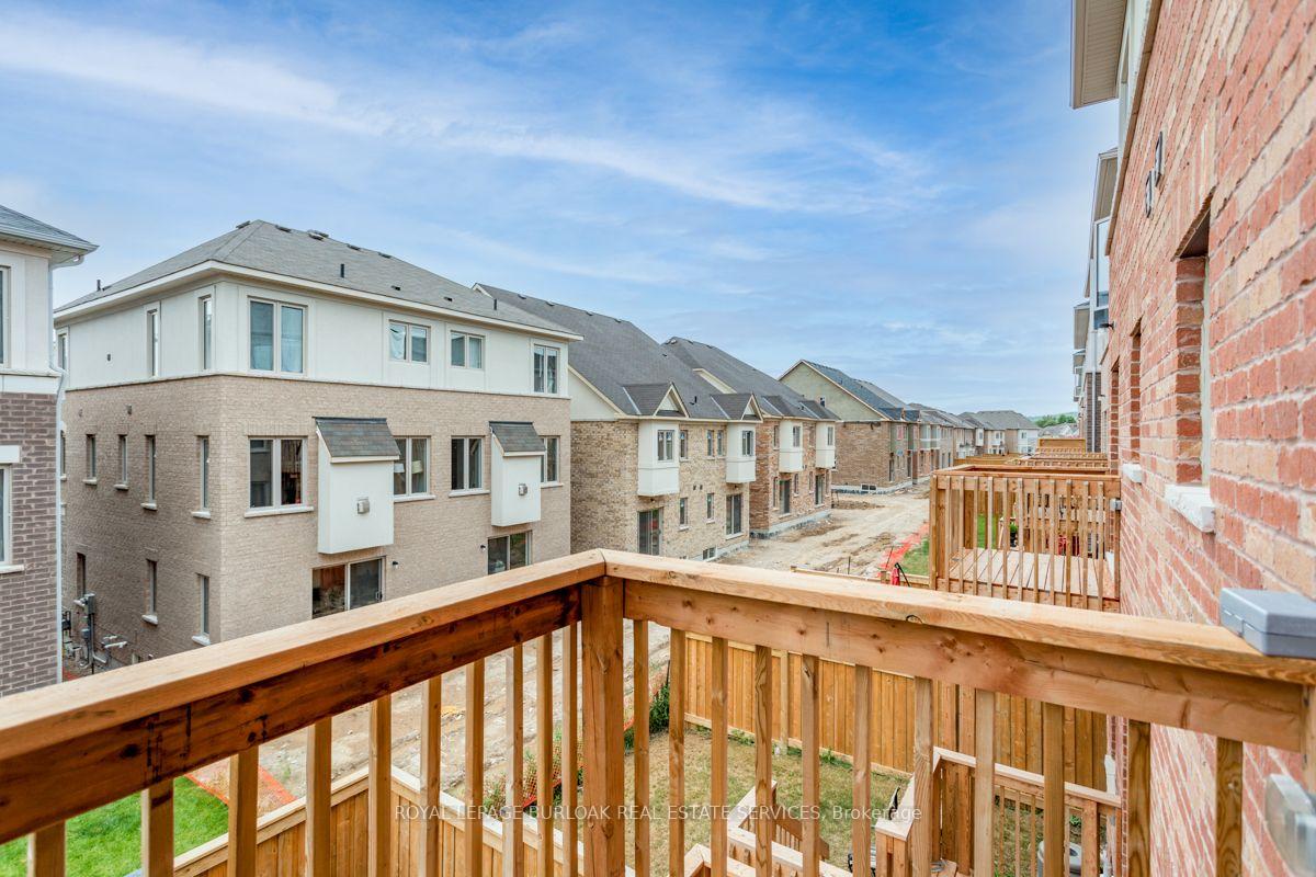 Photo 21 of 3956 Tufgar Crescent, Burlington, Alton — HOMEH