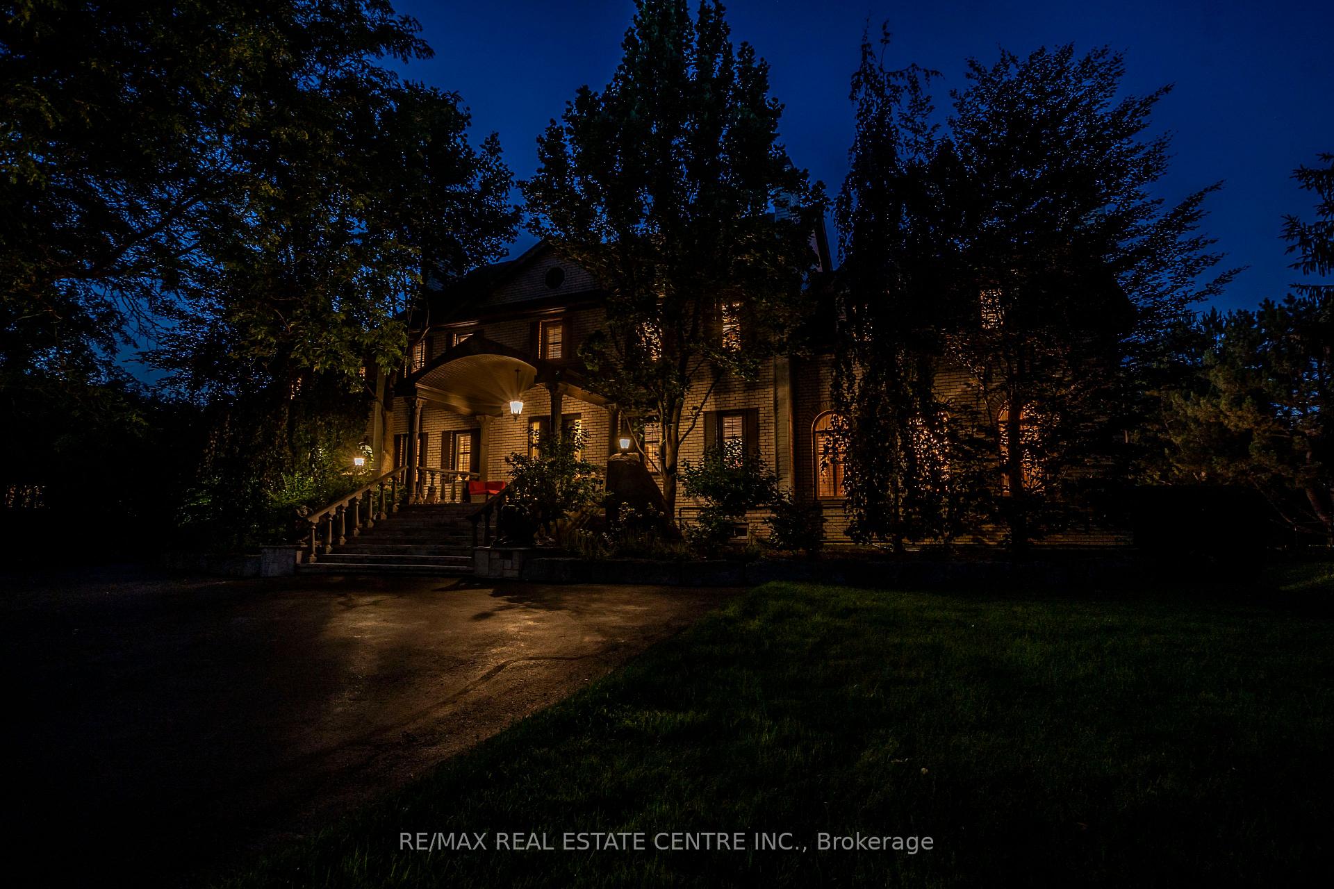 Photo 9 of 71 Mae Court, Milton, Campbellville — HOMEH