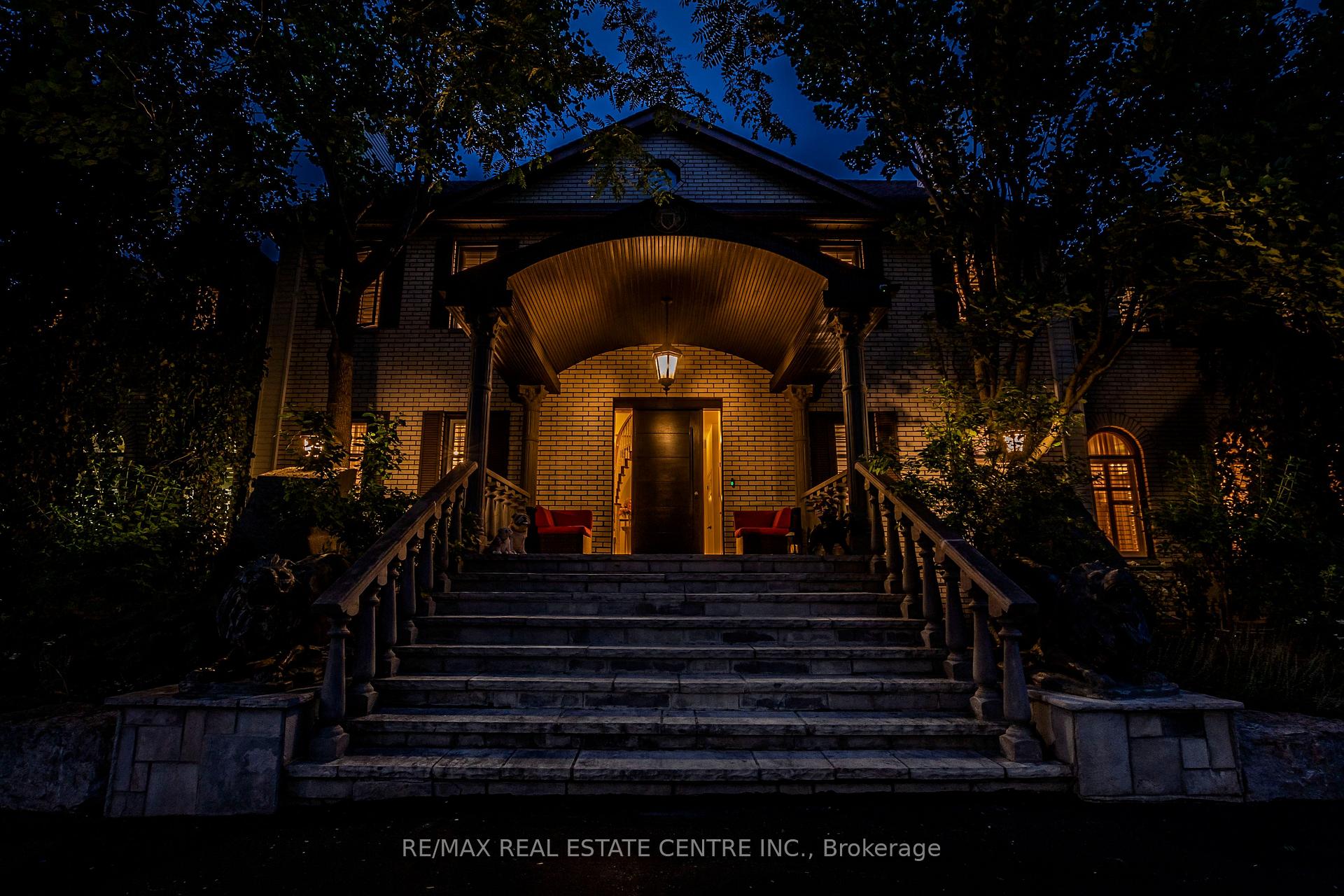 Photo 44 of 71 Mae Court, Milton, Campbellville — HOMEH