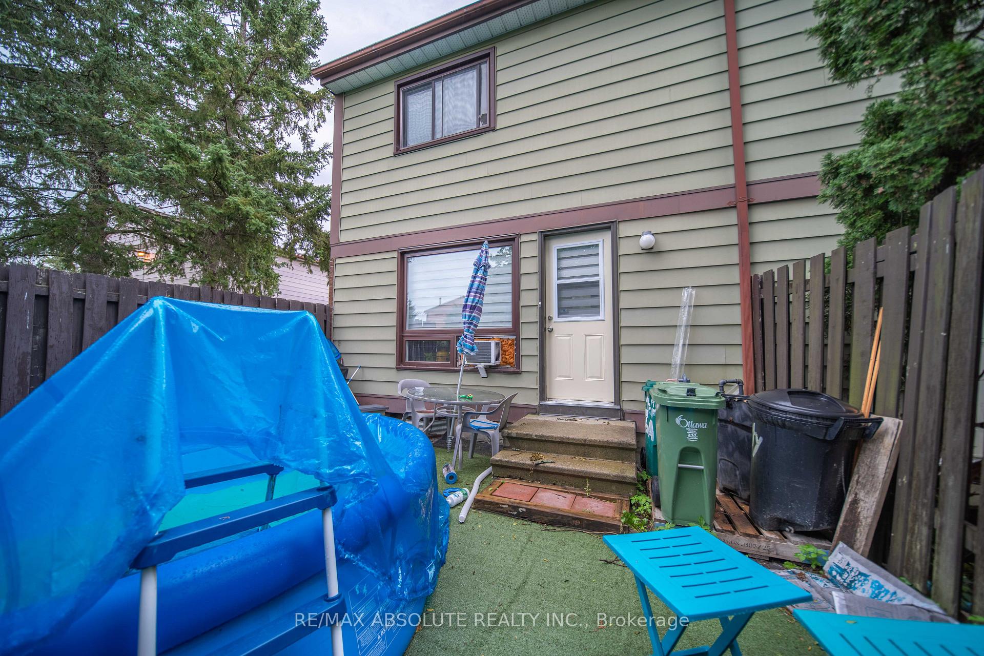 Photo 19 of 16 A Knollsbrook Drive, Ottawa, Barrhaven - Knollsbrook — HOMEH