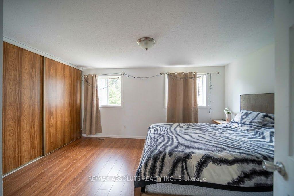 Photo 11 of 30 E Sonnet Crescent, Ottawa, Westcliffe Estates — HOMEH
