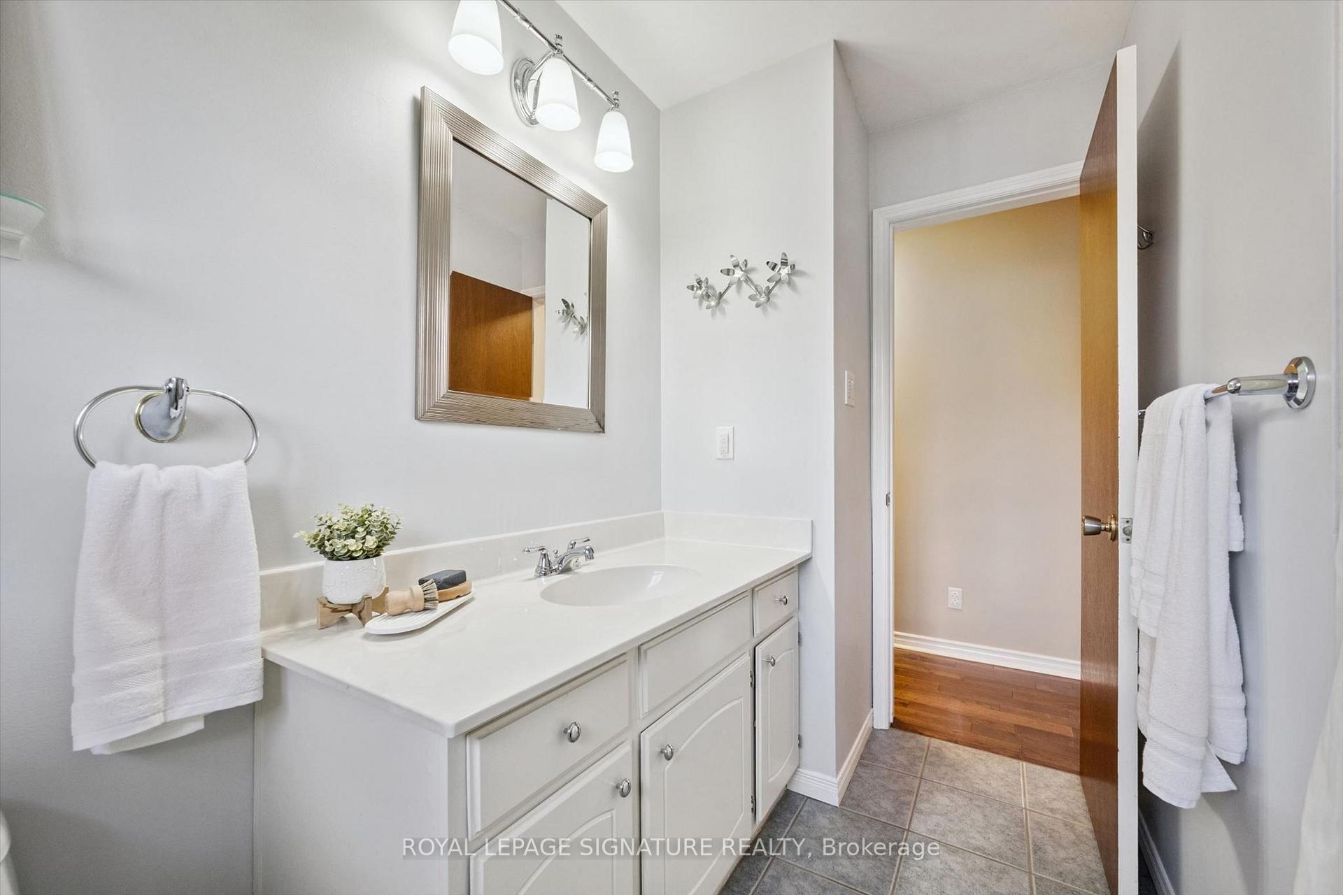 Photo 22 of 590 Fern Road, Waterloo, North Lakeshore — HOMEH
