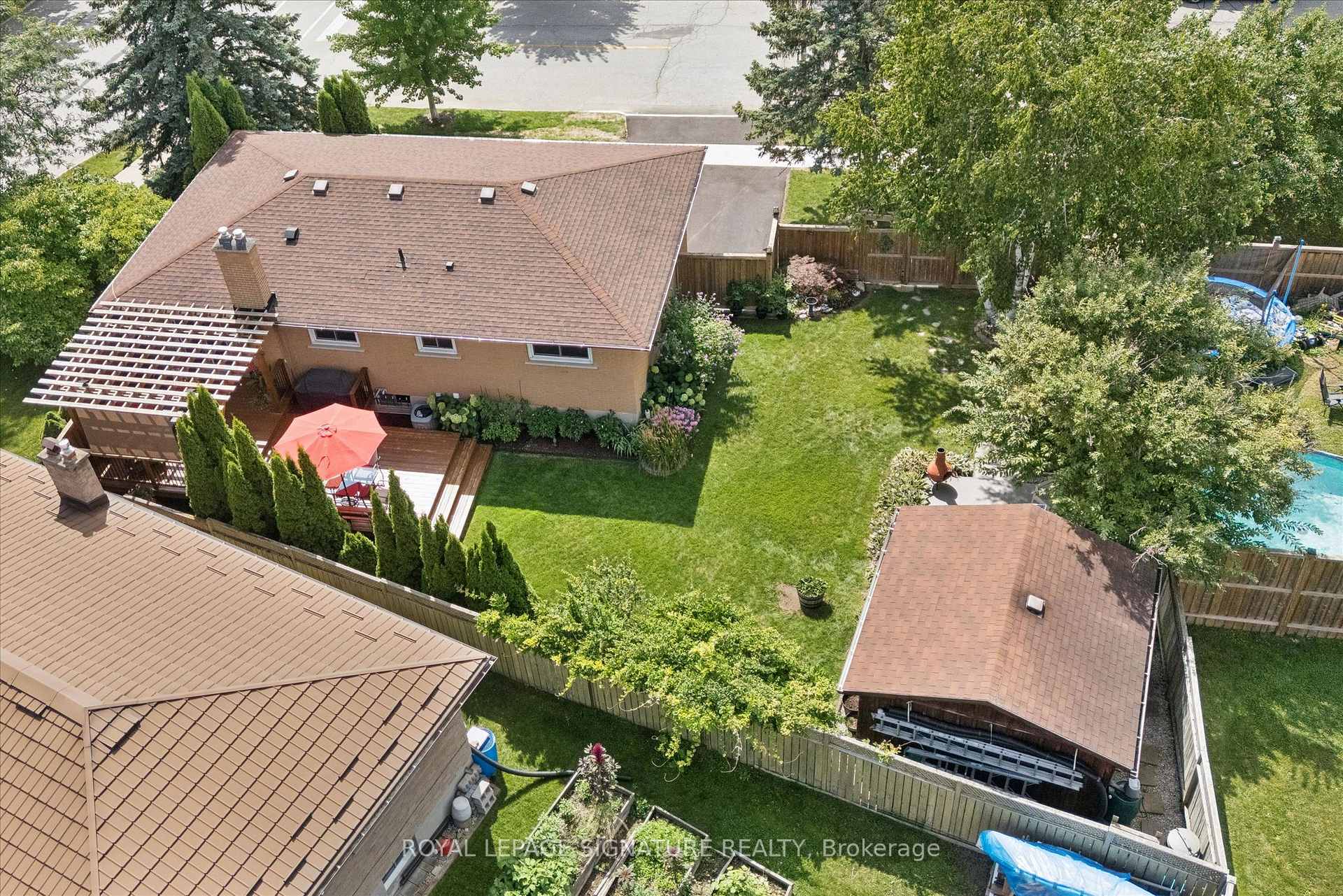 Photo 40 of 590 Fern Road, Waterloo, North Lakeshore — HOMEH