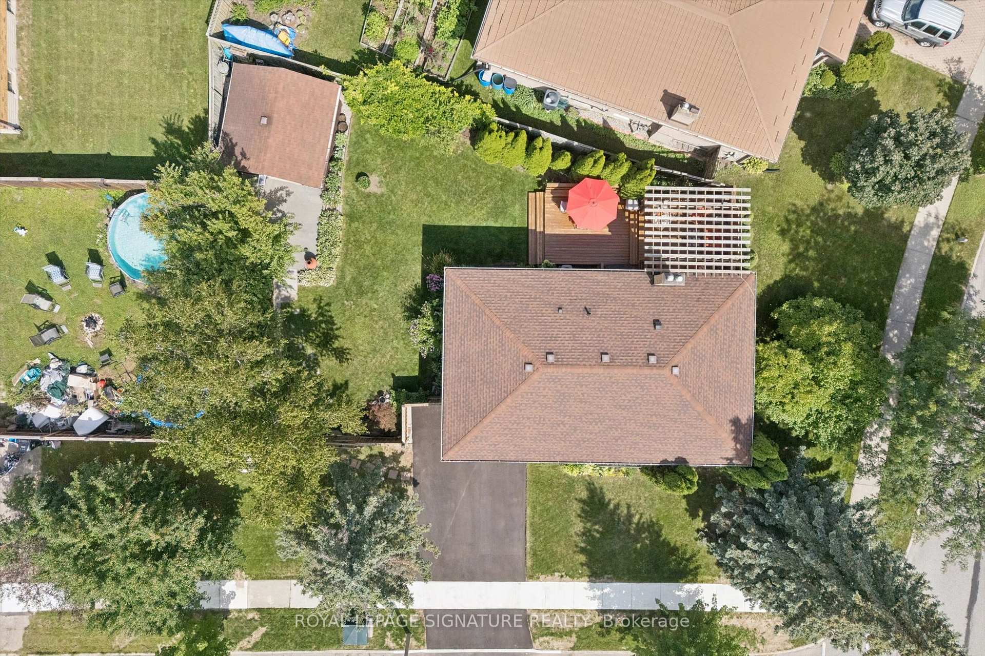 Photo 41 of 590 Fern Road, Waterloo, North Lakeshore — HOMEH