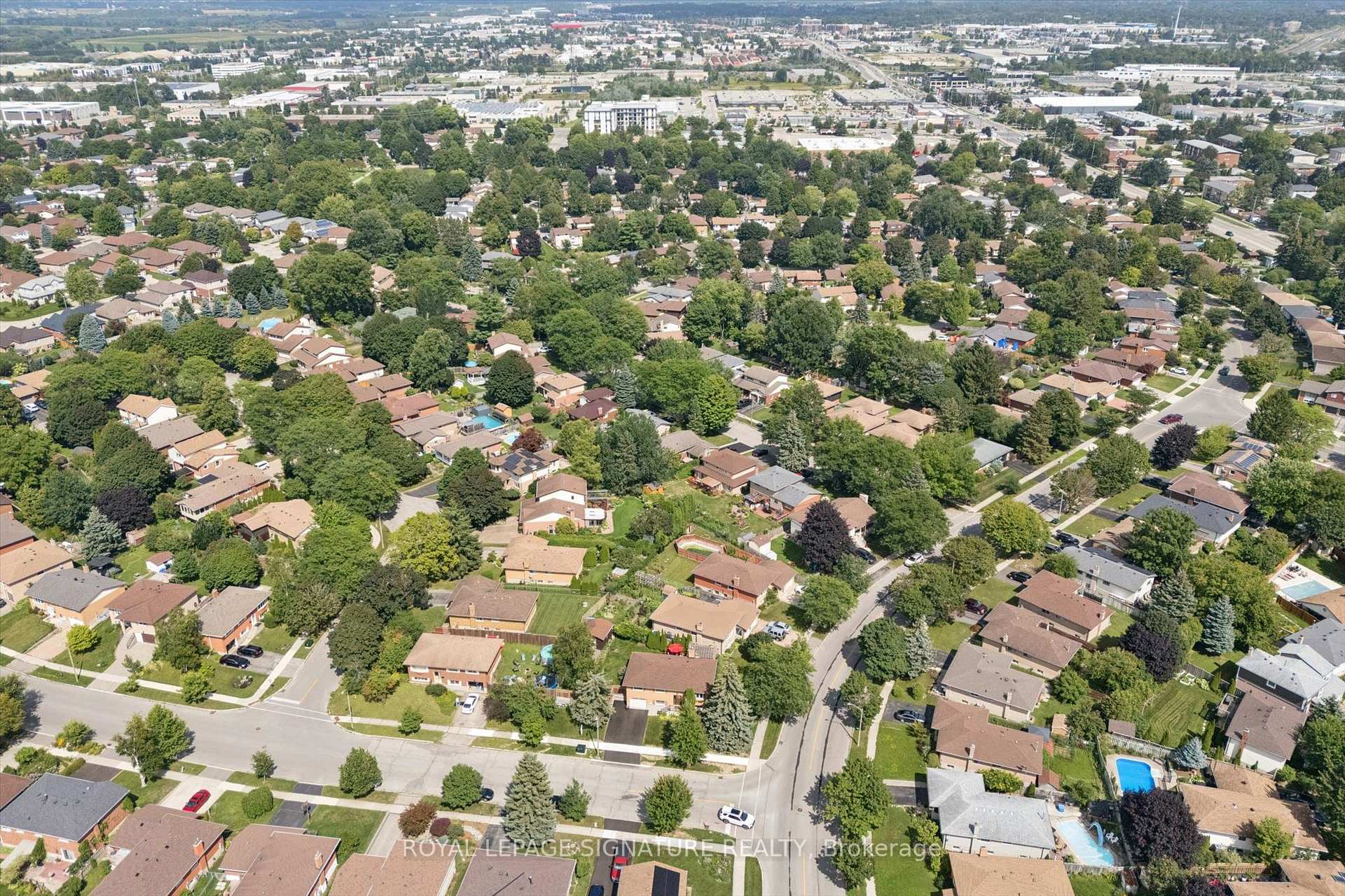 Photo 42 of 590 Fern Road, Waterloo, North Lakeshore — HOMEH