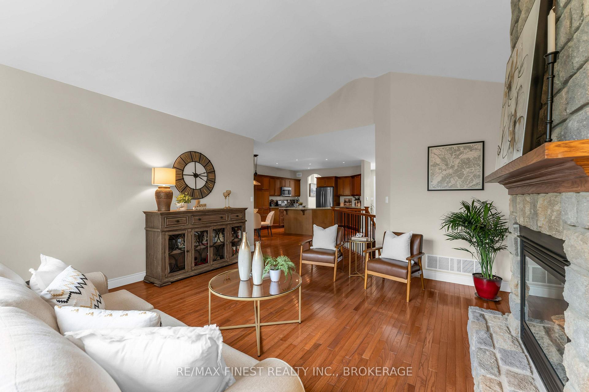 Photo 17 of 1309 Andersen Drive, Kingston, City Northwest — HOMEH
