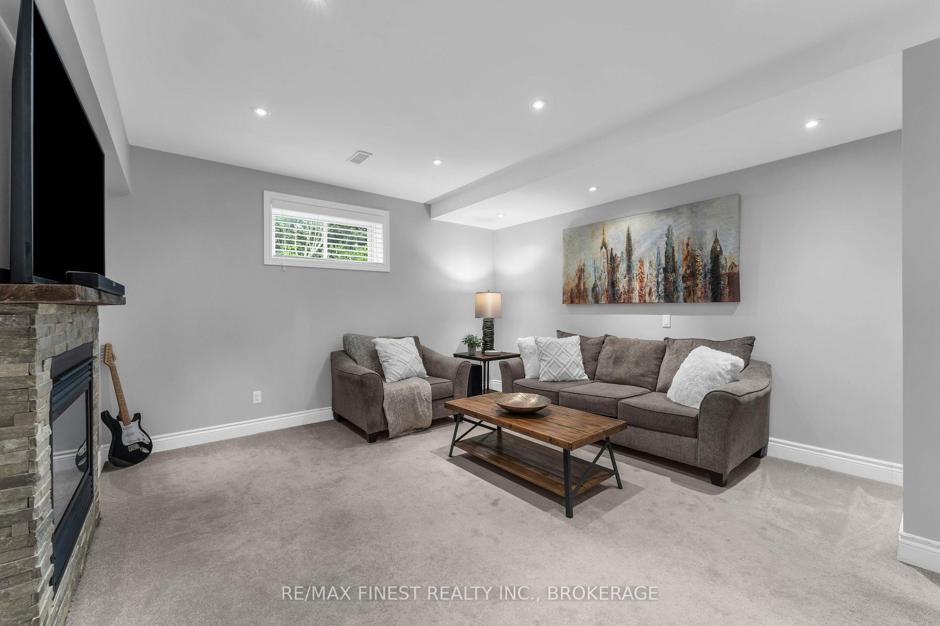 Photo 35 of 1309 Andersen Drive, Kingston, City Northwest — HOMEH