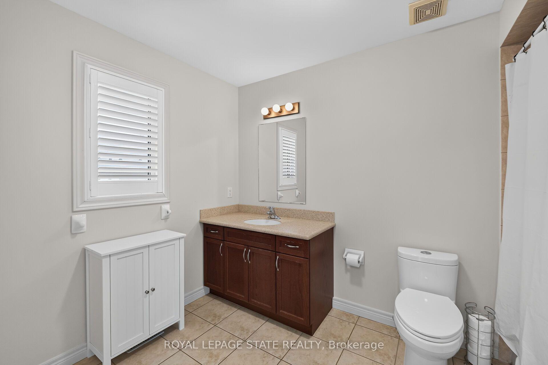 Photo 30 of 4079 Stadelbauer Drive, Lincoln, Beamsville — HOMEH