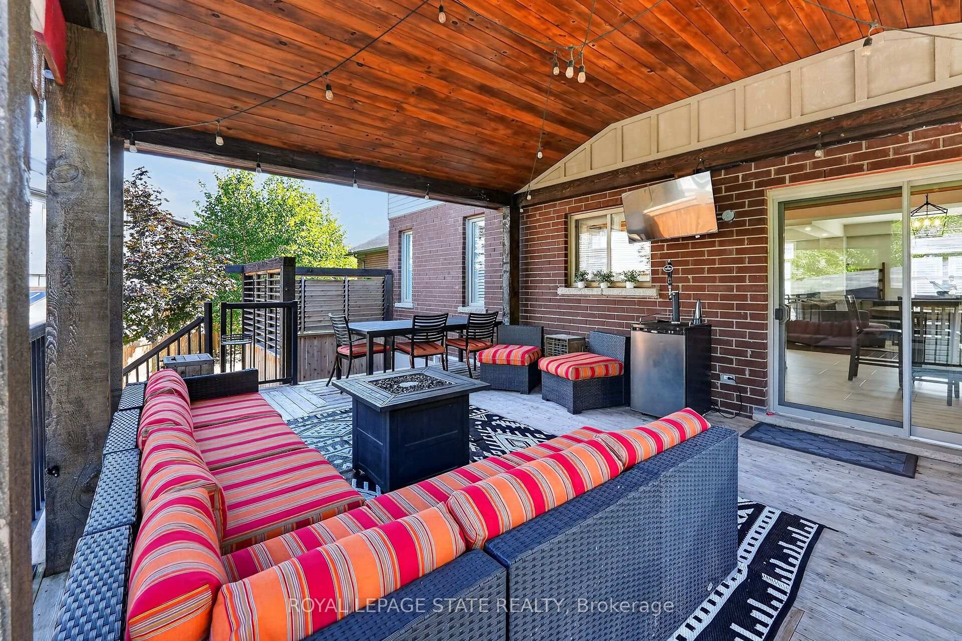 Photo 40 of 4079 Stadelbauer Drive, Lincoln, Beamsville — HOMEH