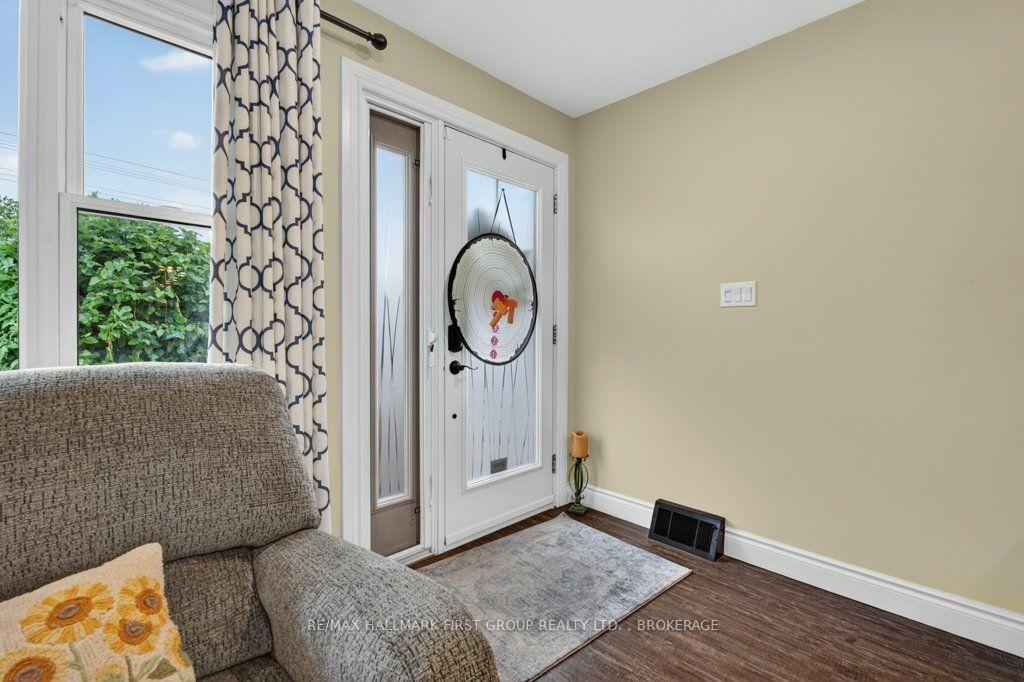 Photo 6 of 20 Drennan Street, Kingston, Rideau — HOMEH