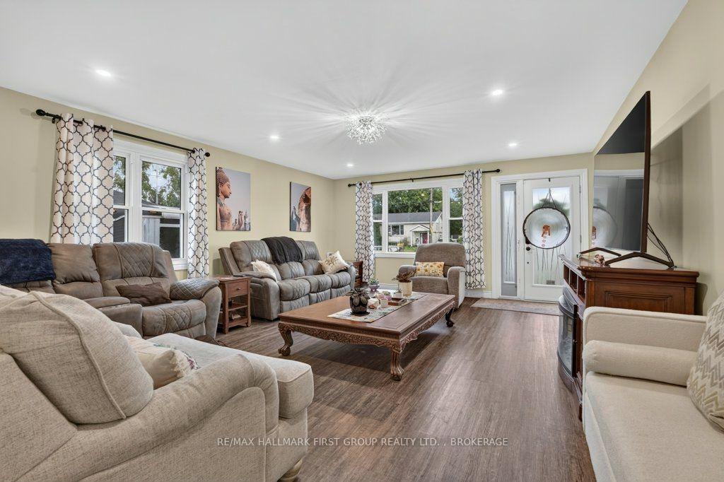Photo 9 of 20 Drennan Street, Kingston, Rideau — HOMEH