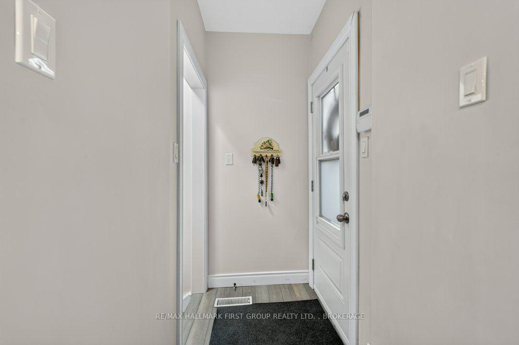 Photo 22 of 20 Drennan Street, Kingston, Rideau — HOMEH