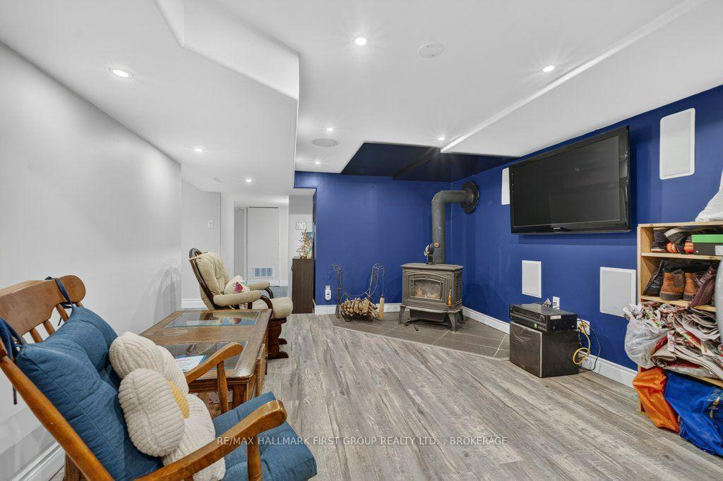 Photo 28 of 20 Drennan Street, Kingston, Rideau — HOMEH