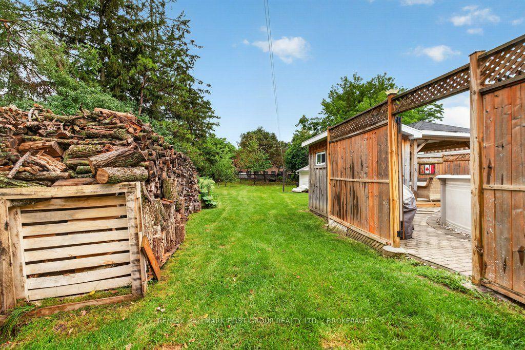 Photo 35 of 20 Drennan Street, Kingston, Rideau — HOMEH