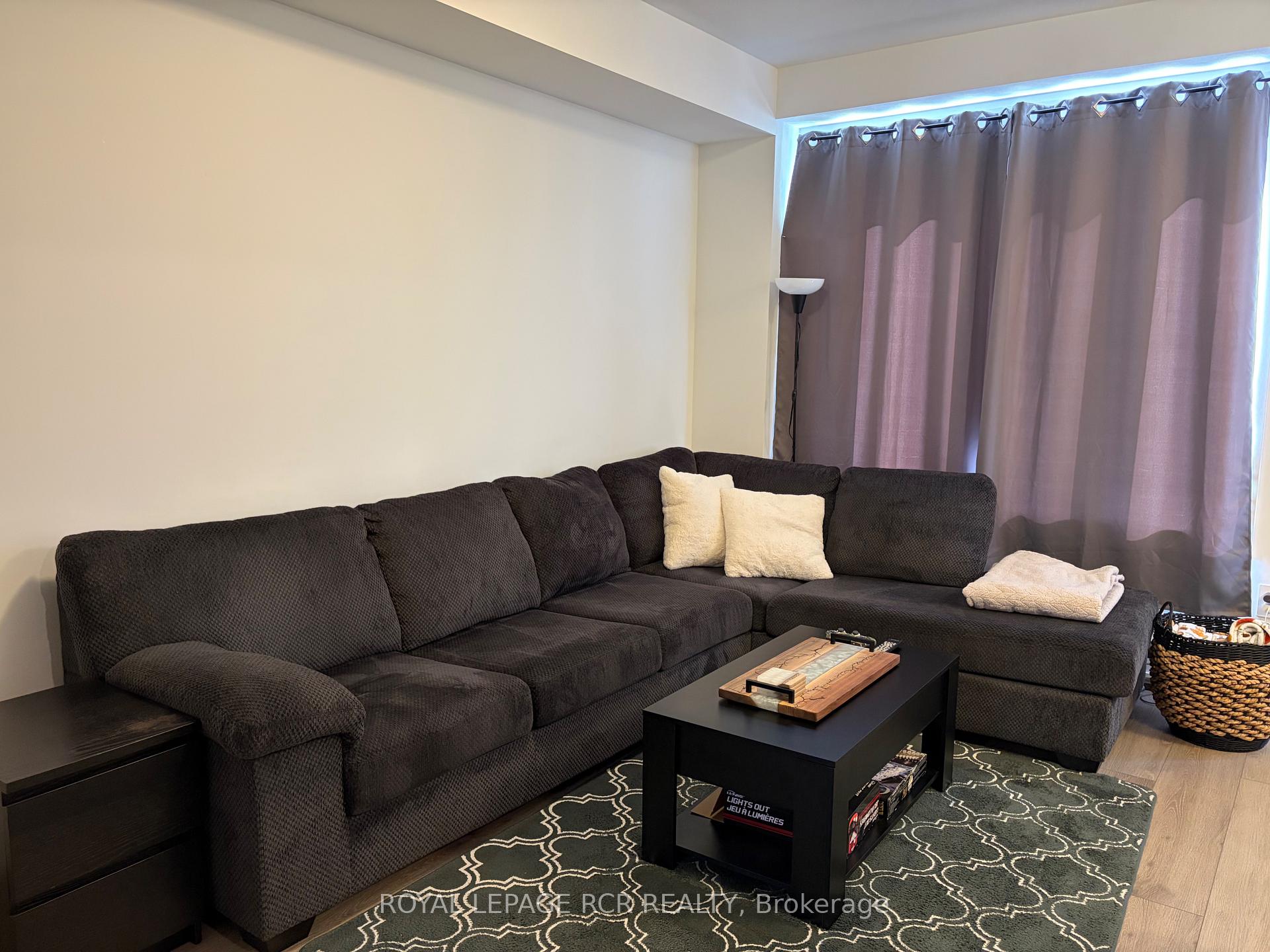 Photo 11 of Unit 24, 690 Broadway, Orangeville — HOMEH