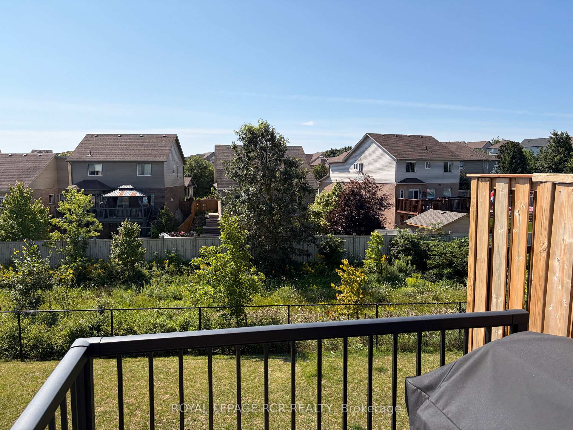 Photo 13 of Unit 24, 690 Broadway, Orangeville — HOMEH