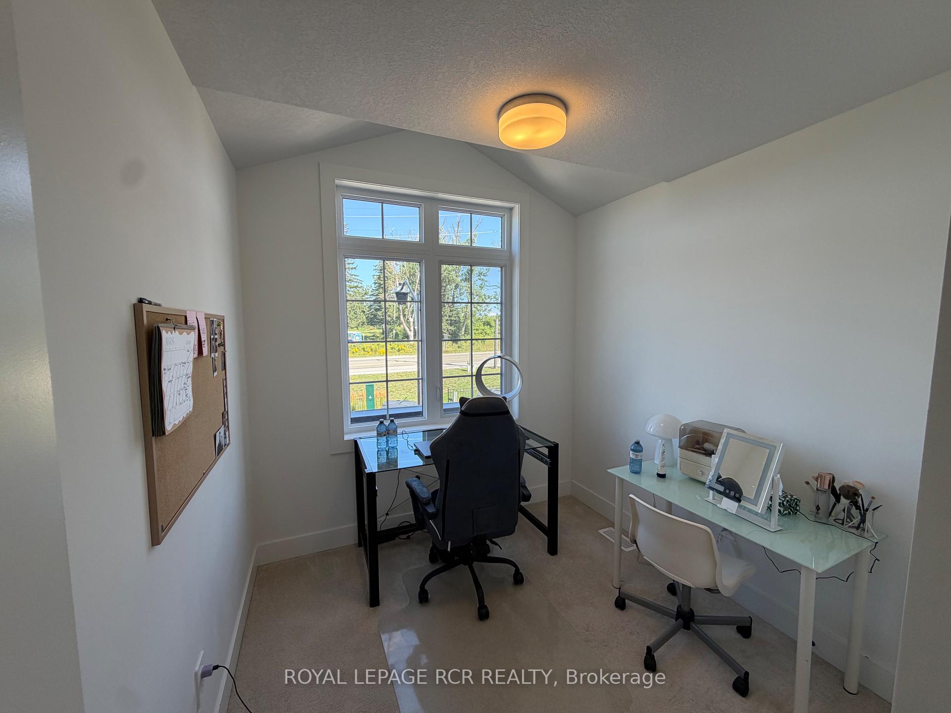 Photo 21 of Unit 24, 690 Broadway, Orangeville — HOMEH