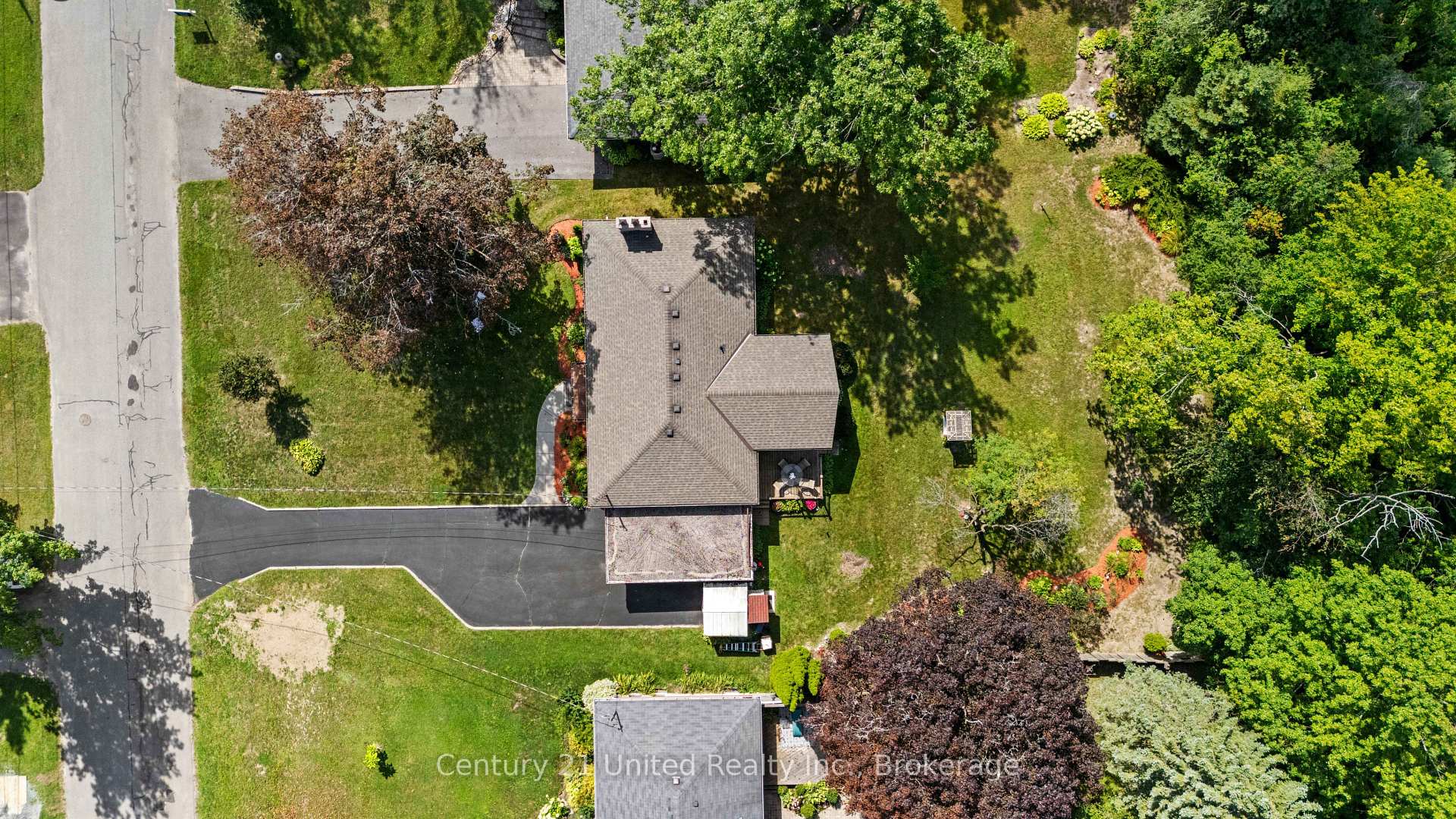 Photo 14 of 122 Earlwood Drive, Peterborough, Monaghan Ward 2 — HOMEH