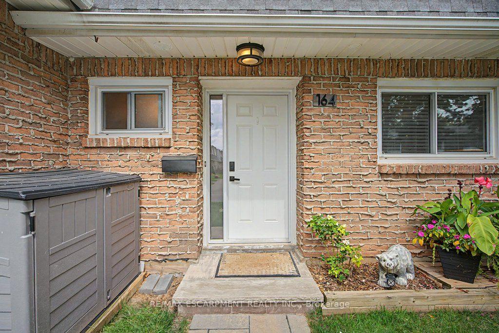 Photo 4 of Unit 164, 2050 Upper Middle Road, Burlington, Brant Hills — HOMEH