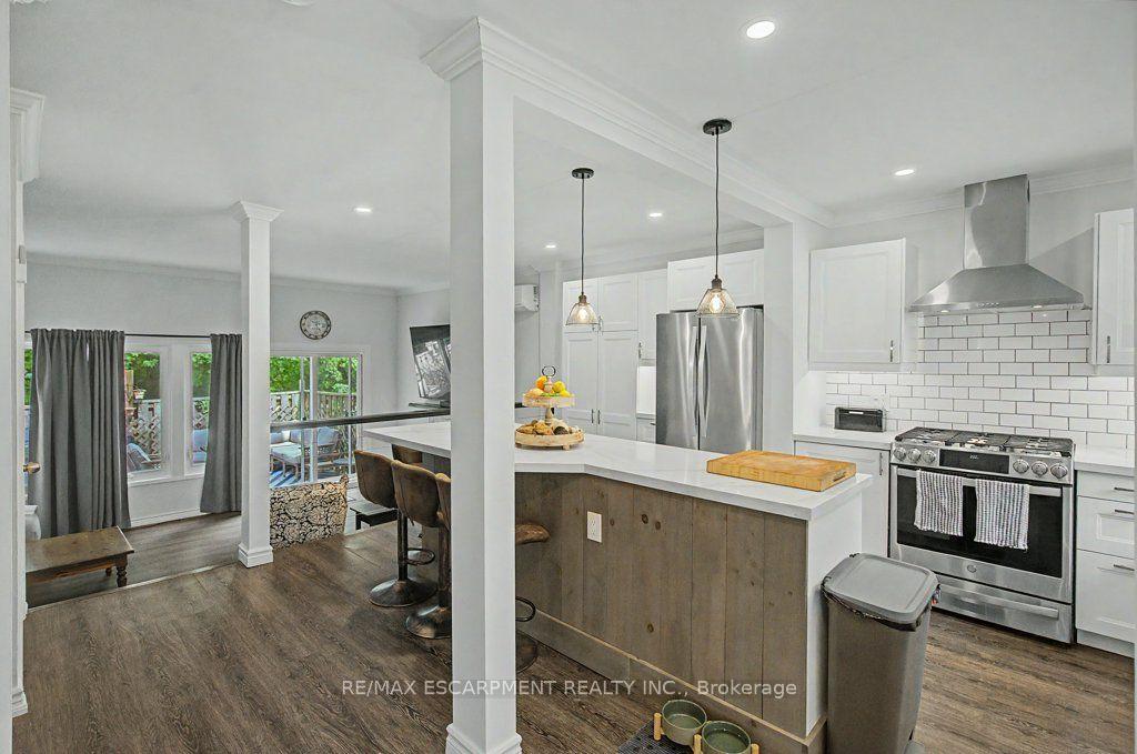 Photo 6 of Unit 164, 2050 Upper Middle Road, Burlington, Brant Hills — HOMEH