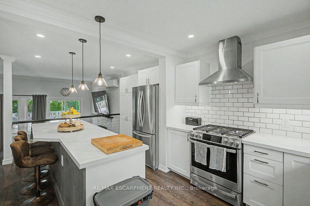 Photo 9 of Unit 164, 2050 Upper Middle Road, Burlington, Brant Hills — HOMEH