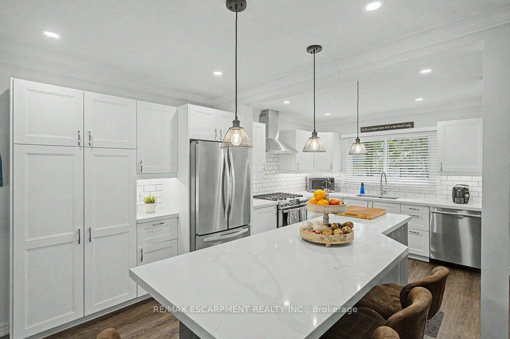 Photo 12 of Unit 164, 2050 Upper Middle Road, Burlington, Brant Hills — HOMEH