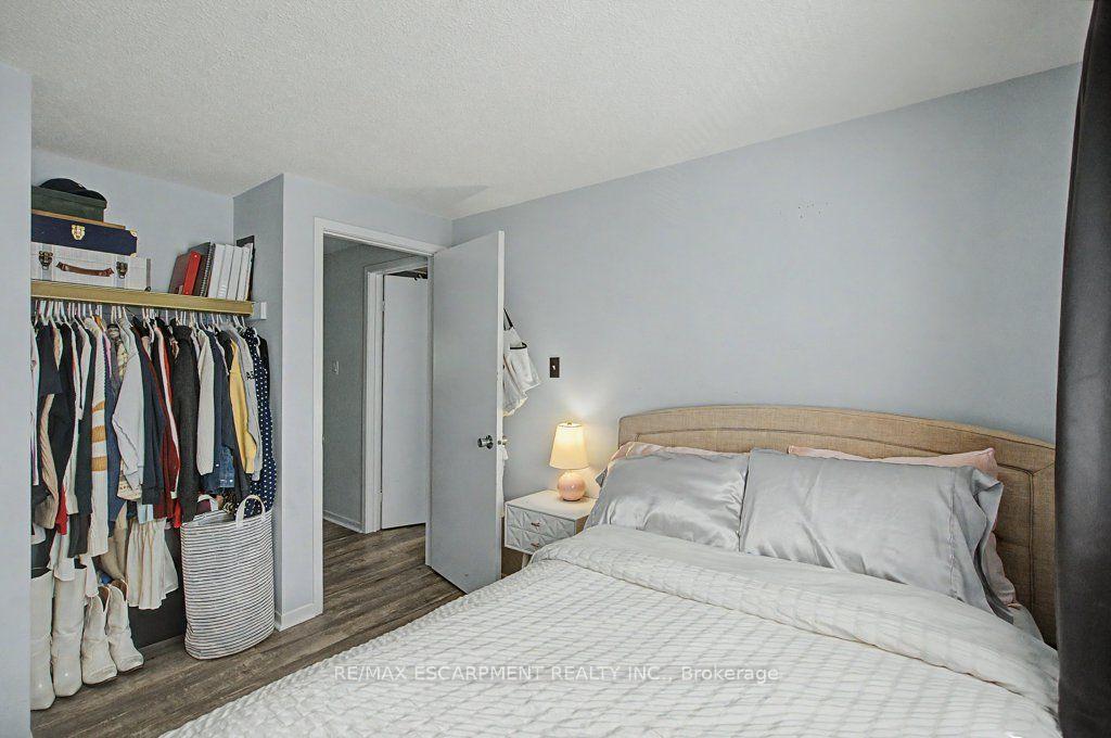 Photo 27 of Unit 164, 2050 Upper Middle Road, Burlington, Brant Hills — HOMEH