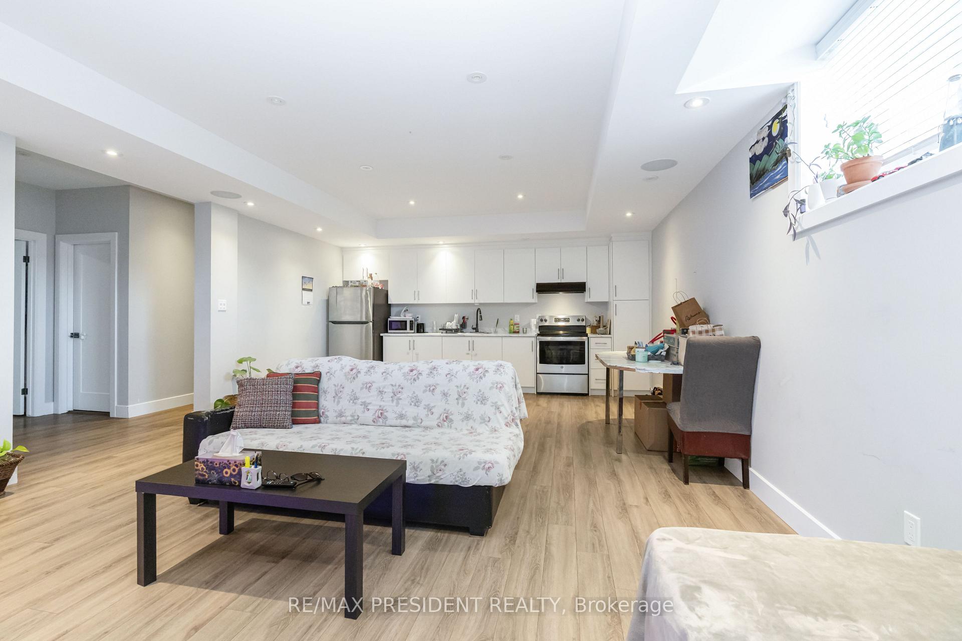 Photo 40 of 2217 Wateroak Drive, London, North S — HOMEH