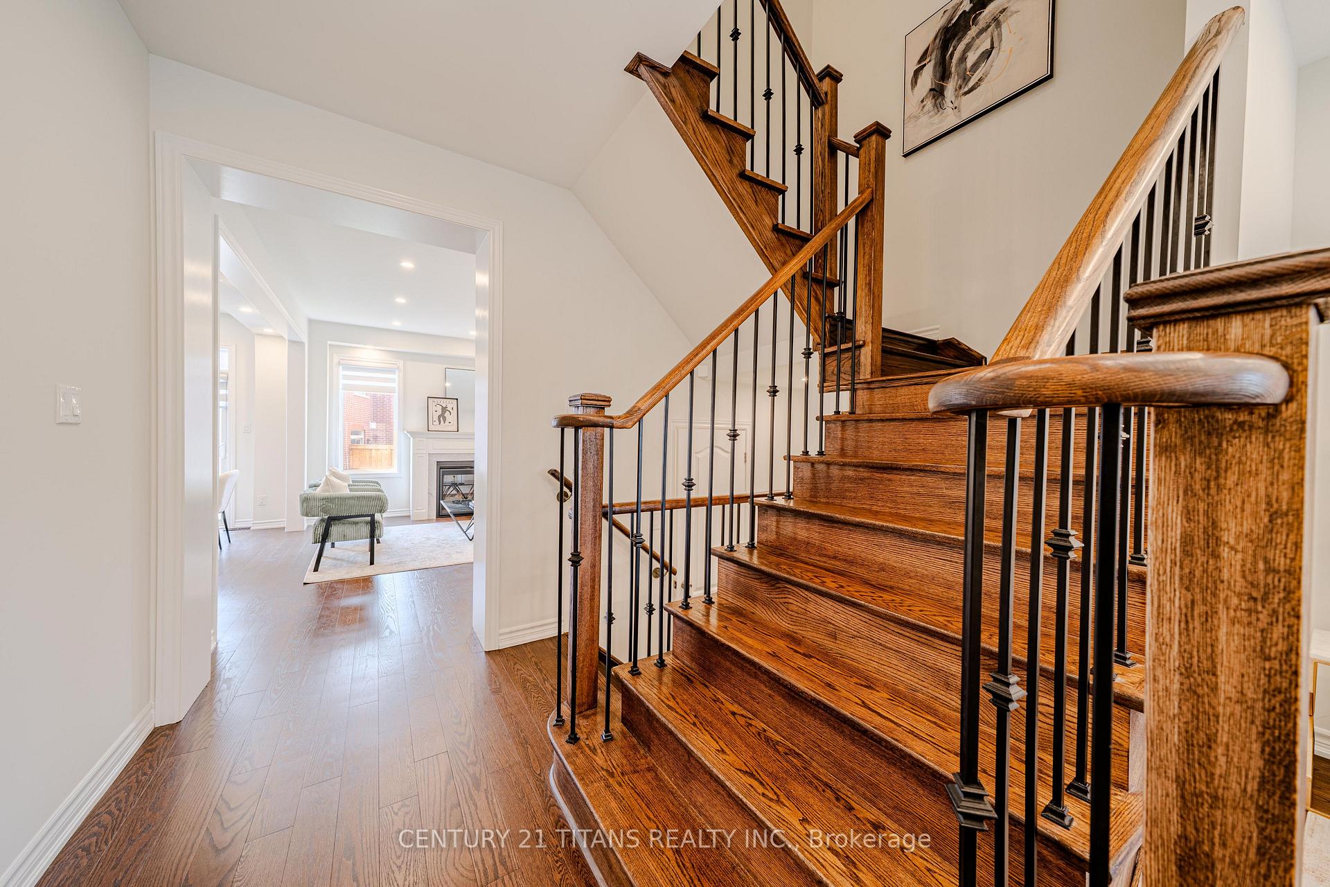 Photo 7 of 45 Cachia Lane, Ajax, Northwest Ajax — HOMEH