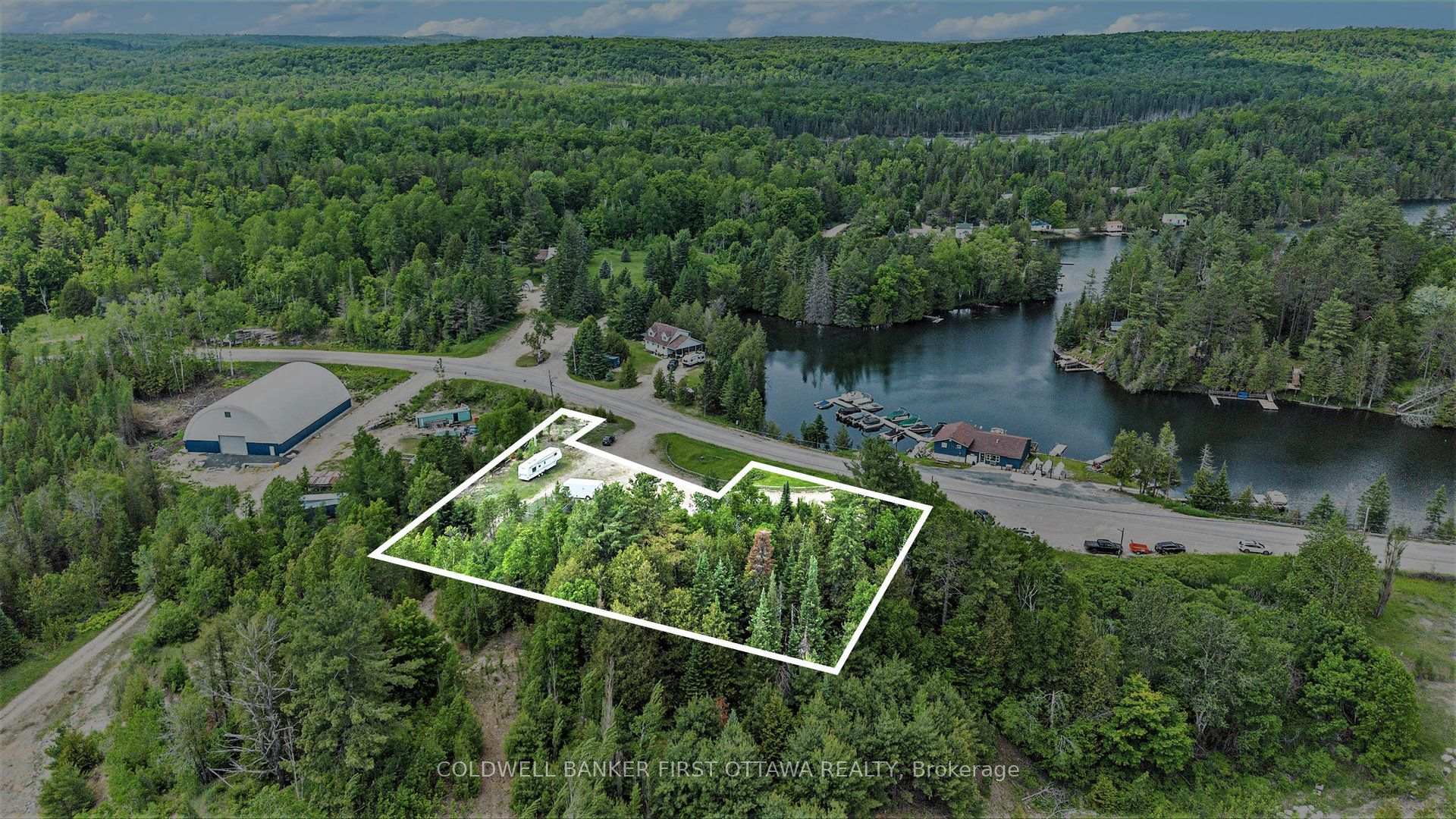 Photo 2 of 9628 Hwy 509, Frontenac, Frontenac North — HOMEH