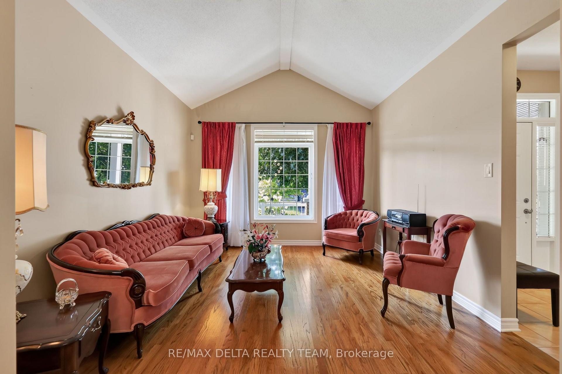 Photo 6 of 175 Felicity Crescent, Ottawa, Mer Bleue/Bradley Estates/Anderson Park — HOMEH