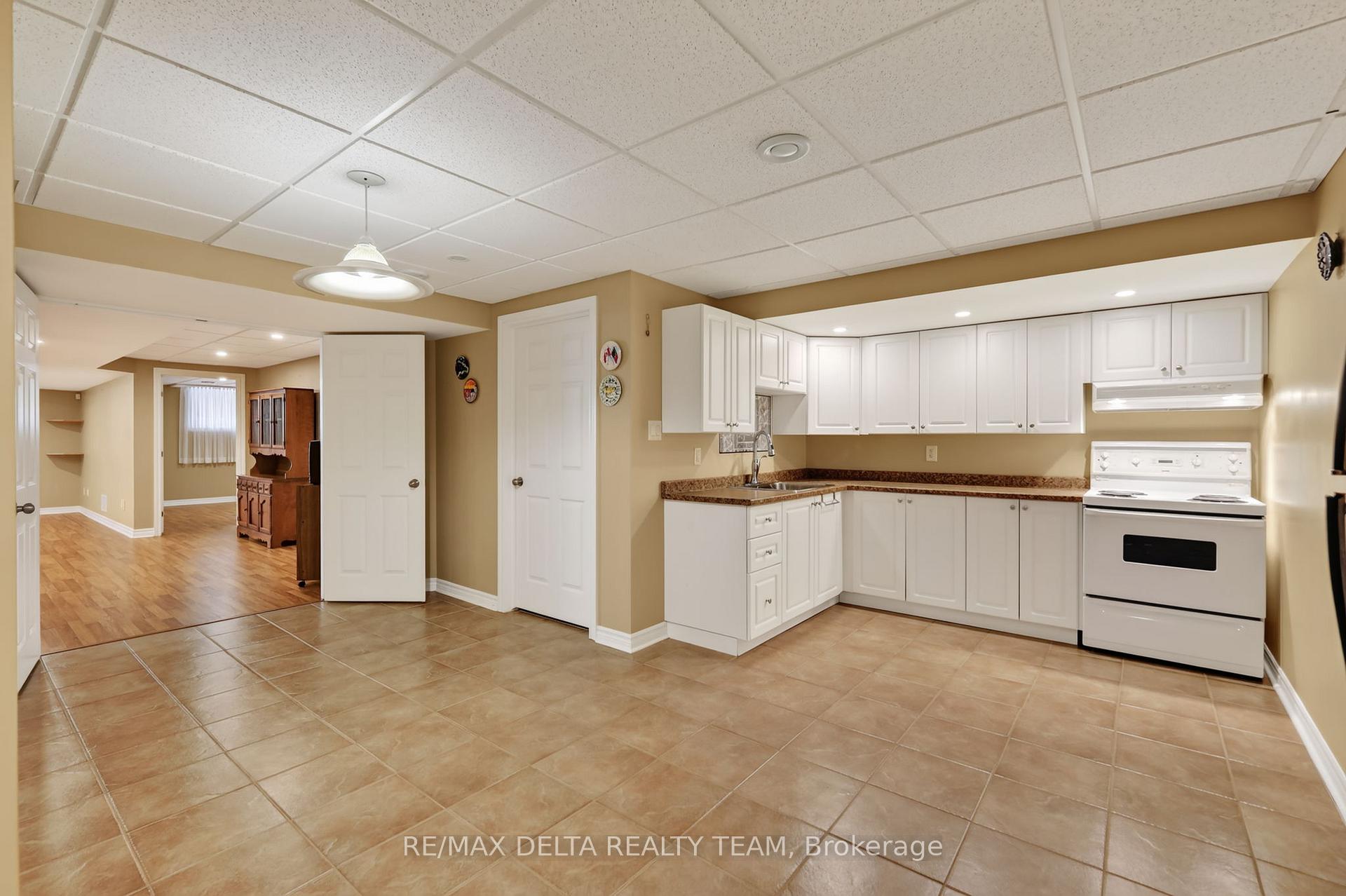 Photo 37 of 175 Felicity Crescent, Ottawa, Mer Bleue/Bradley Estates/Anderson Park — HOMEH