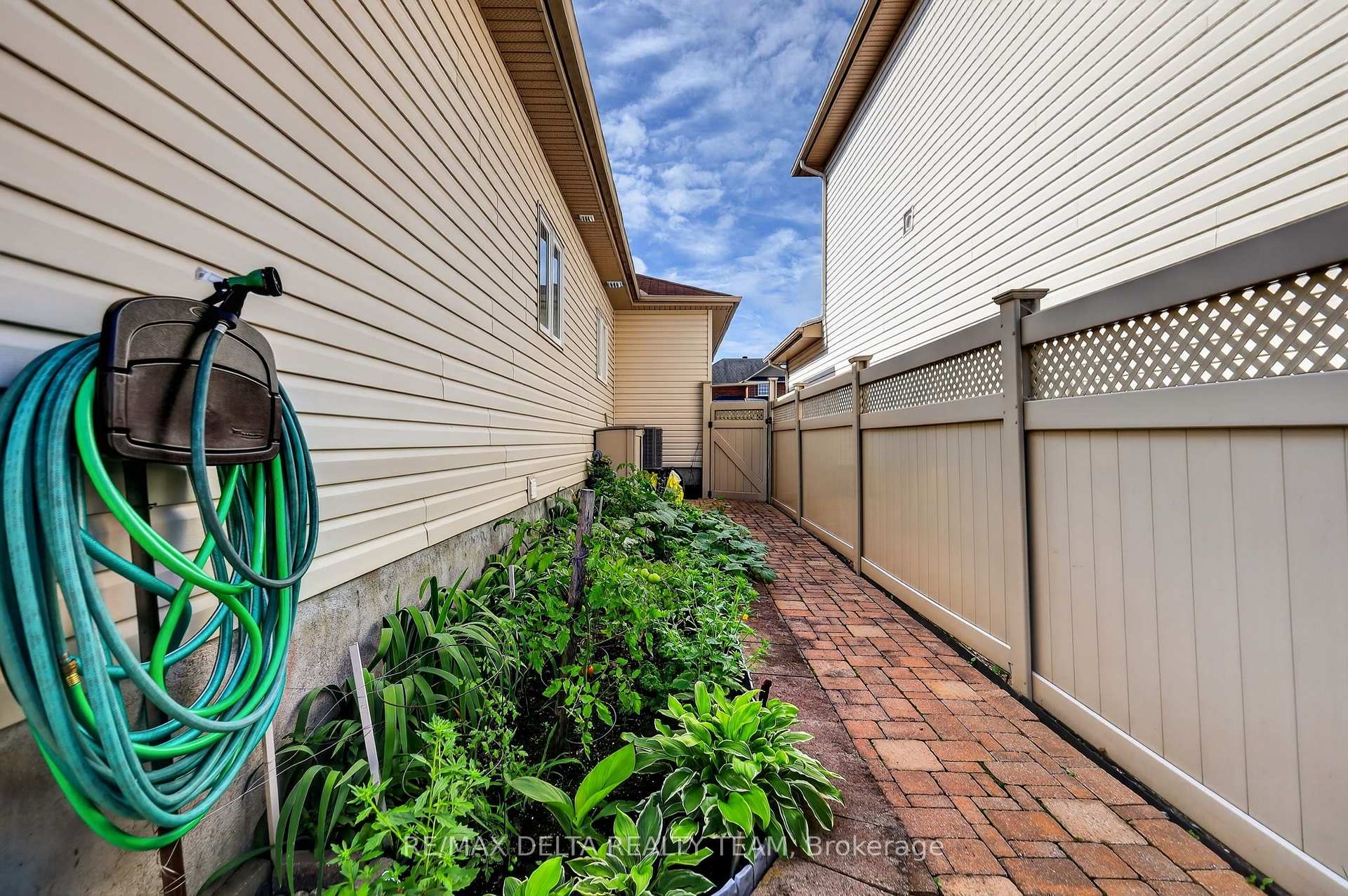 Photo 46 of 175 Felicity Crescent, Ottawa, Mer Bleue/Bradley Estates/Anderson Park — HOMEH