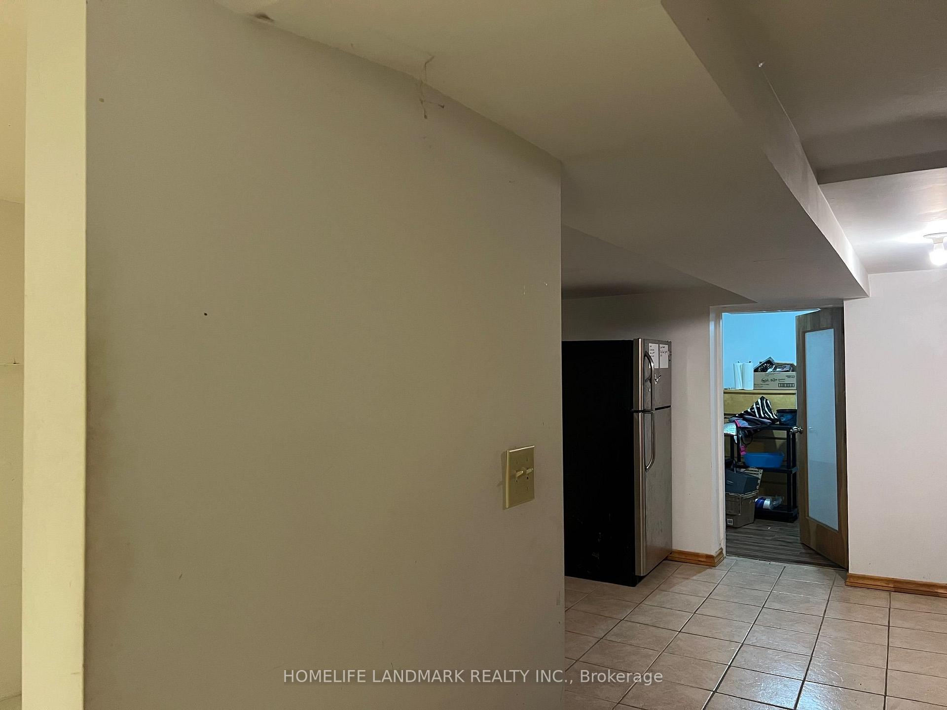 Photo 14 of 231 Clinton Street, Toronto, Palmerston-Little Italy — HOMEH