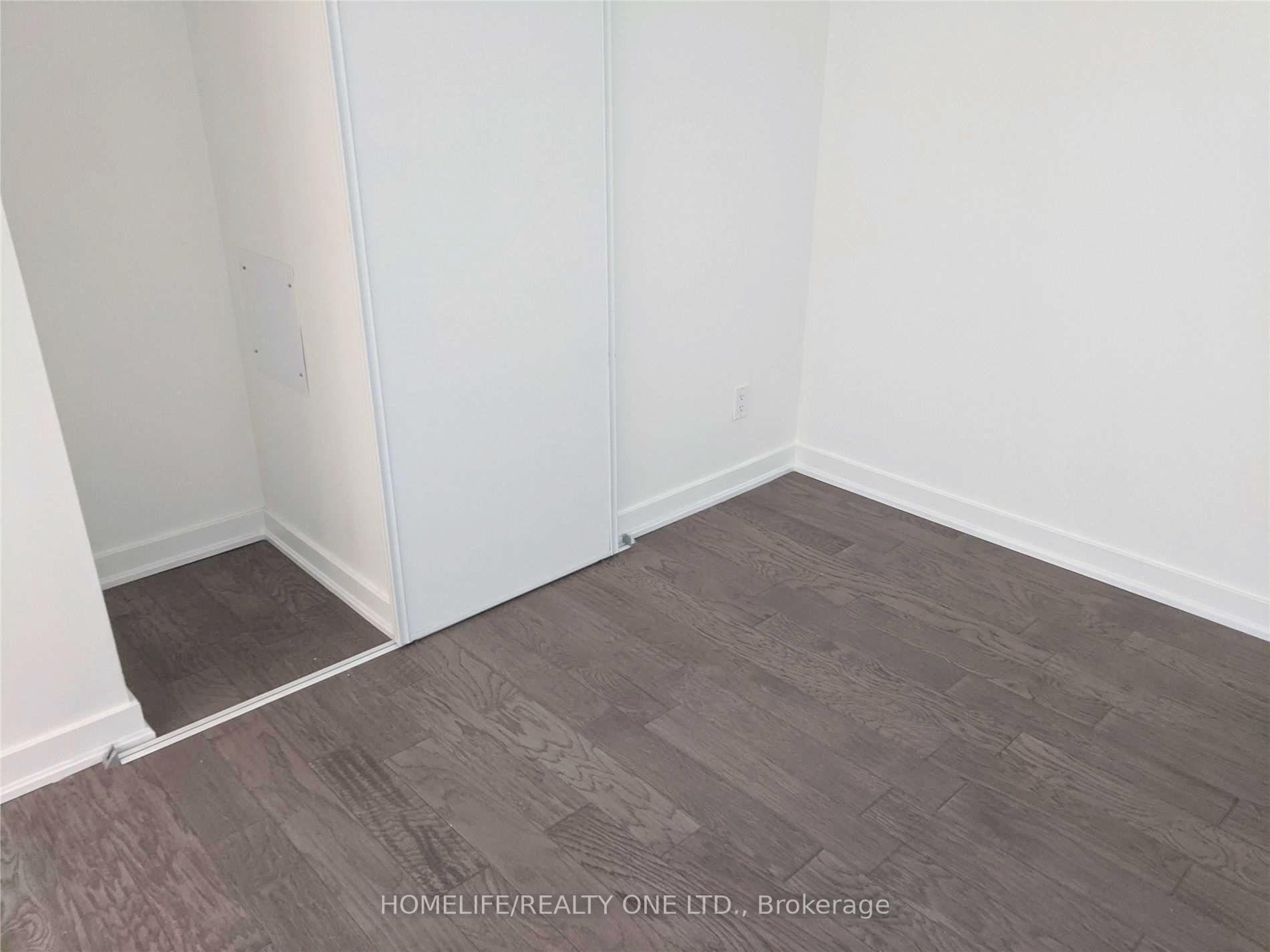 Photo 8 of Unit 2058, 33 Charles Street E, Toronto, Church-Yonge Corridor — HOMEH