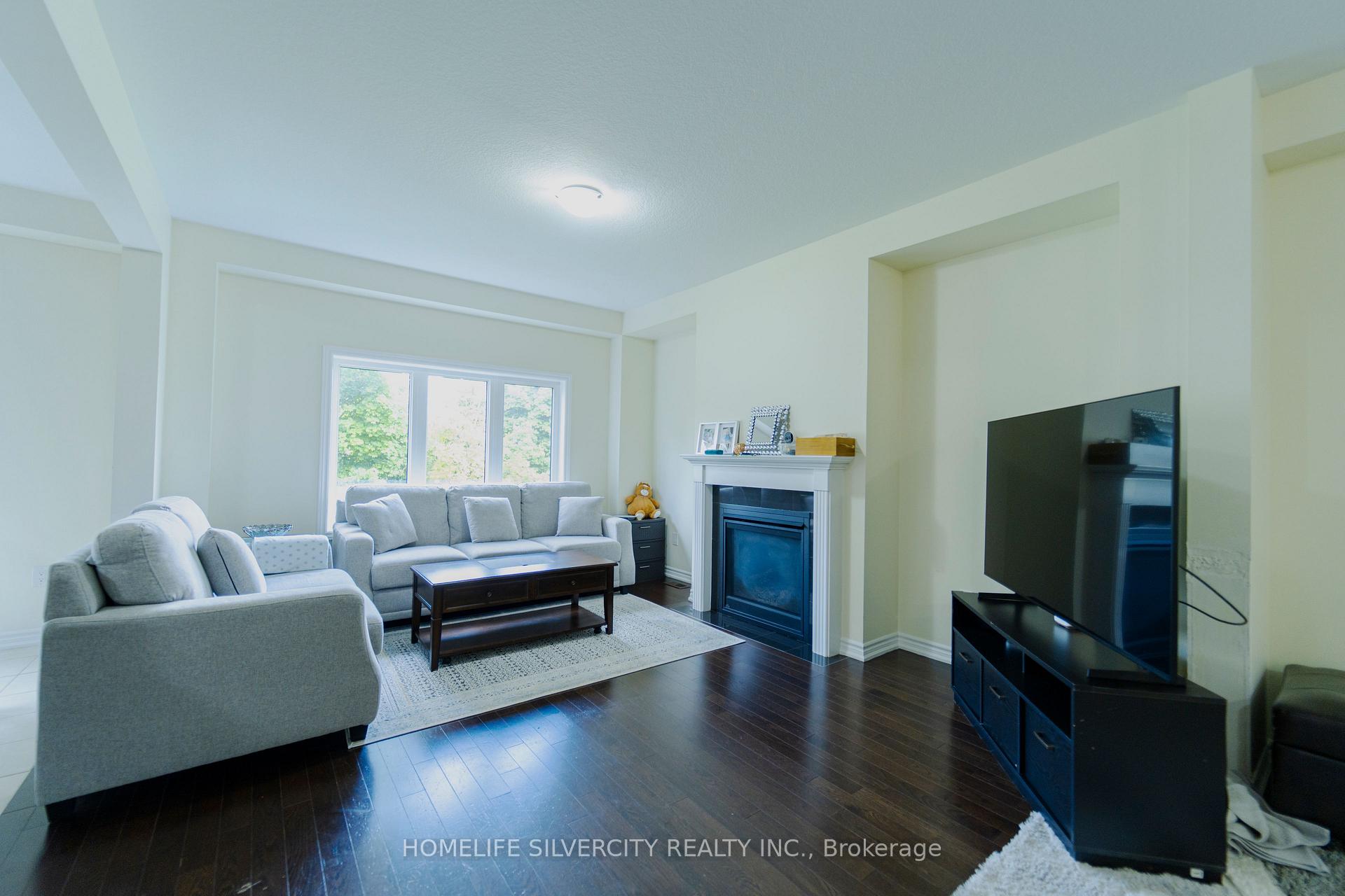 Photo 8 of 163 Bilanski Farm Road, Brantford, Echo Place — HOMEH
